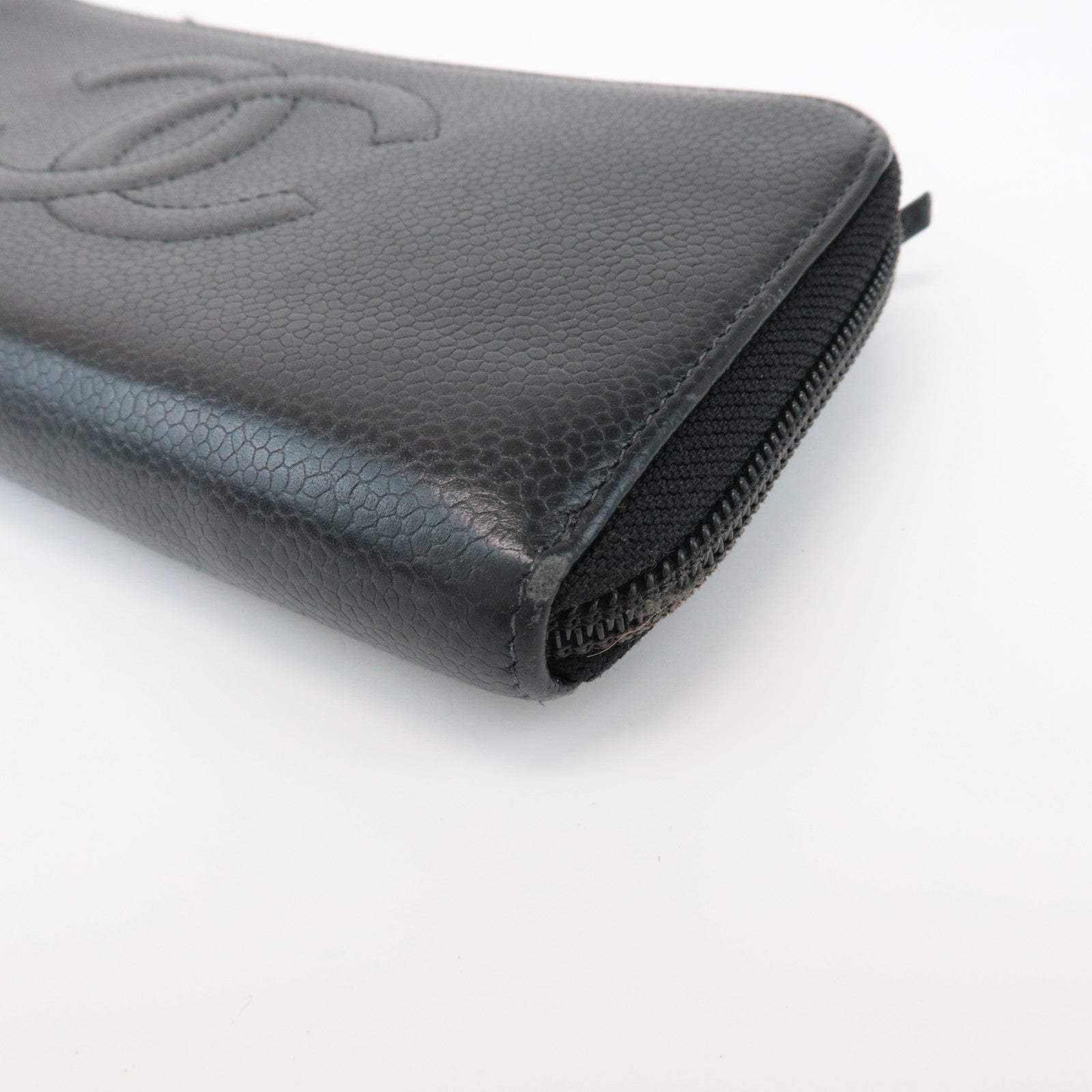 CHANEL COCO Mark Caviarskin Round Zippy Long Wallet Black