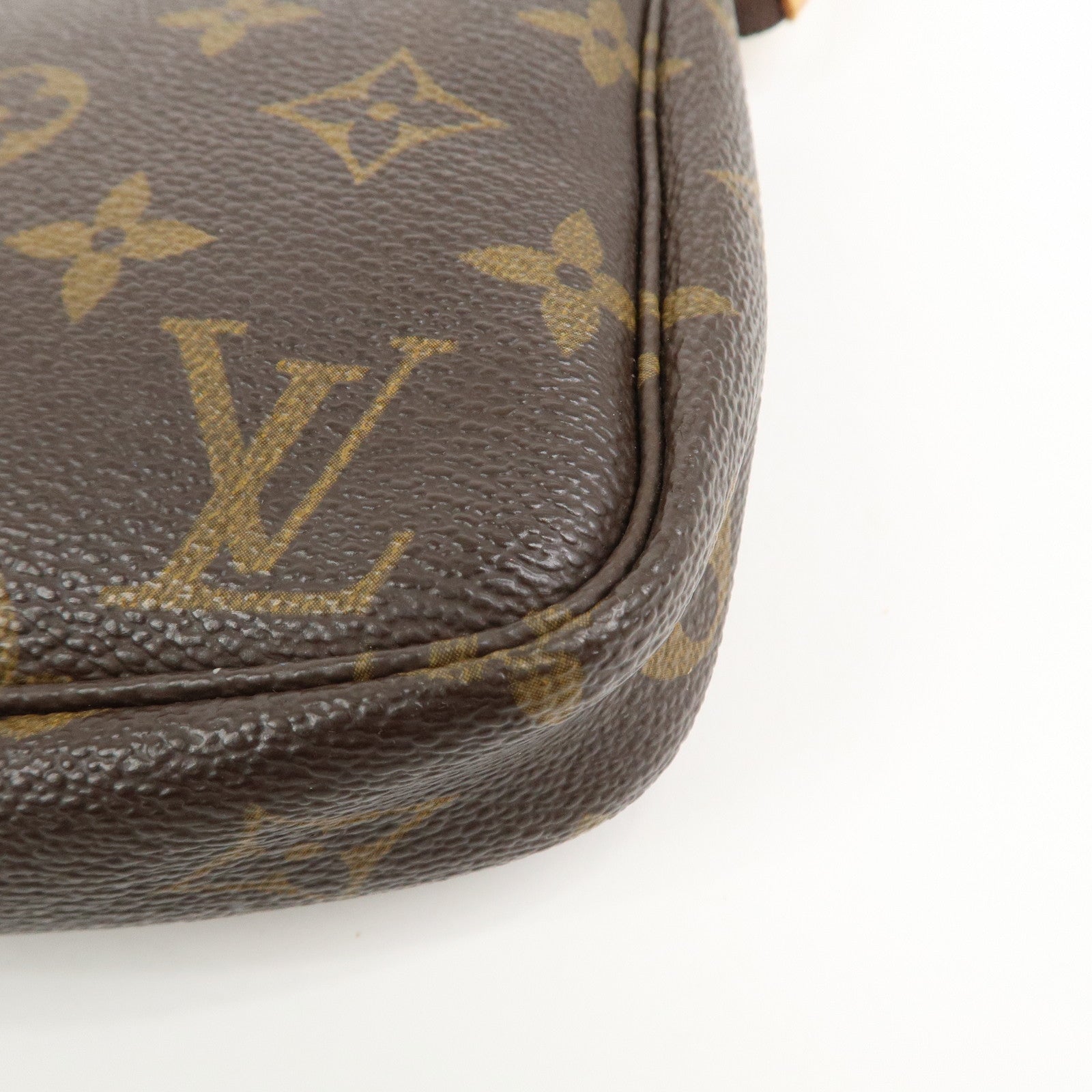 Louis Vuitton Monogram Pochette Accessoires Pouch Hand Bag M51980