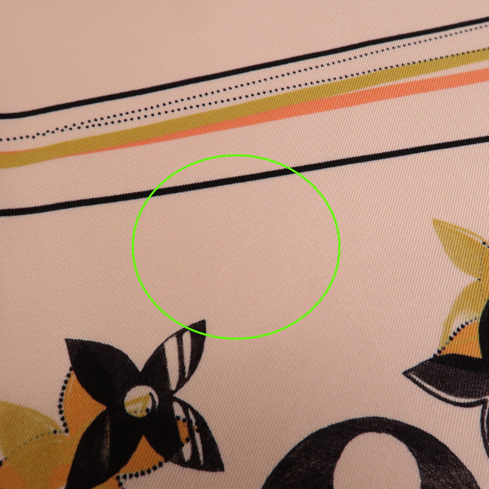 Louis Vuitton Monogram Silk 100% Scarf Pink M79267