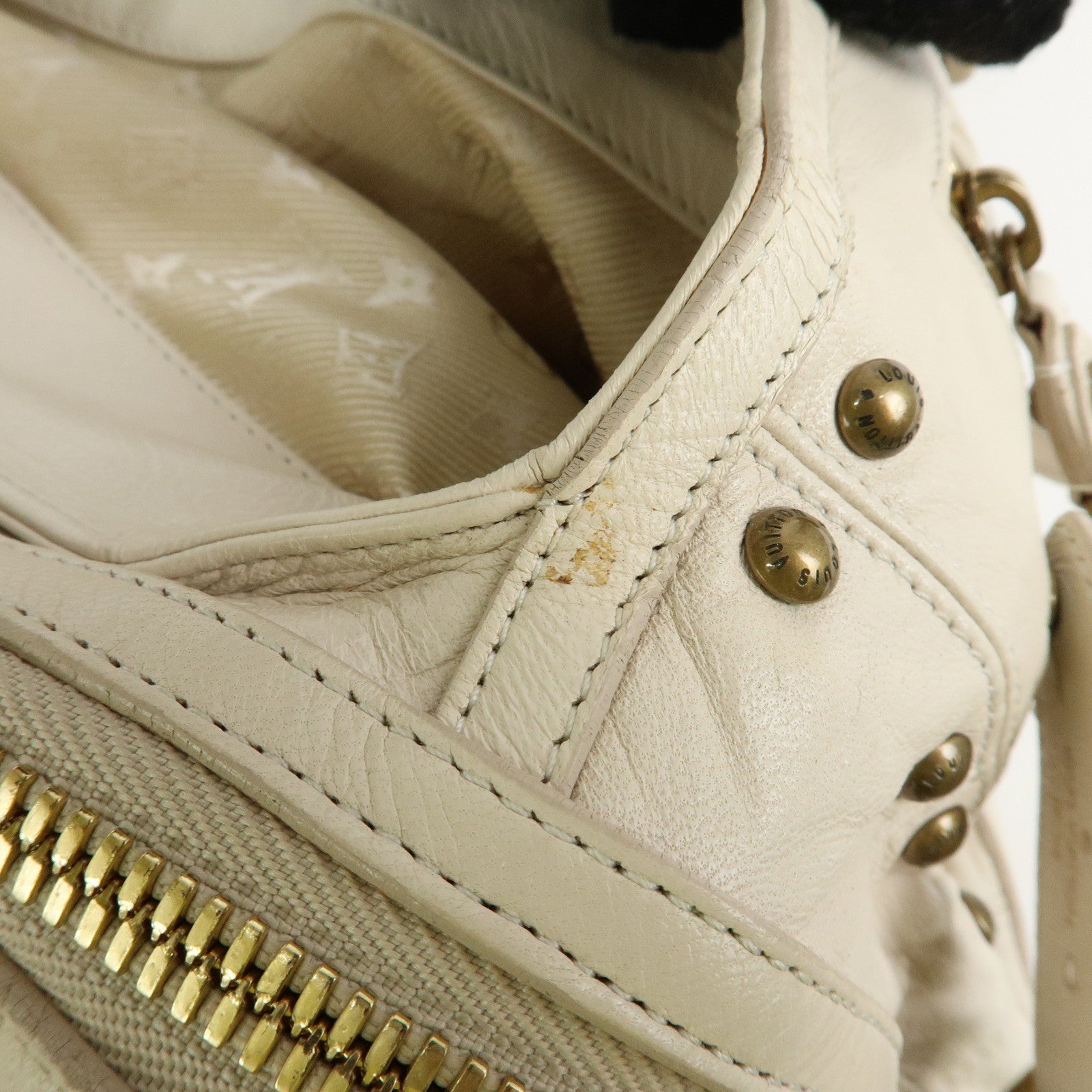 Louis Vuitton Cruise Line Rivet Bag Leather Hand Bag Ecru M95345