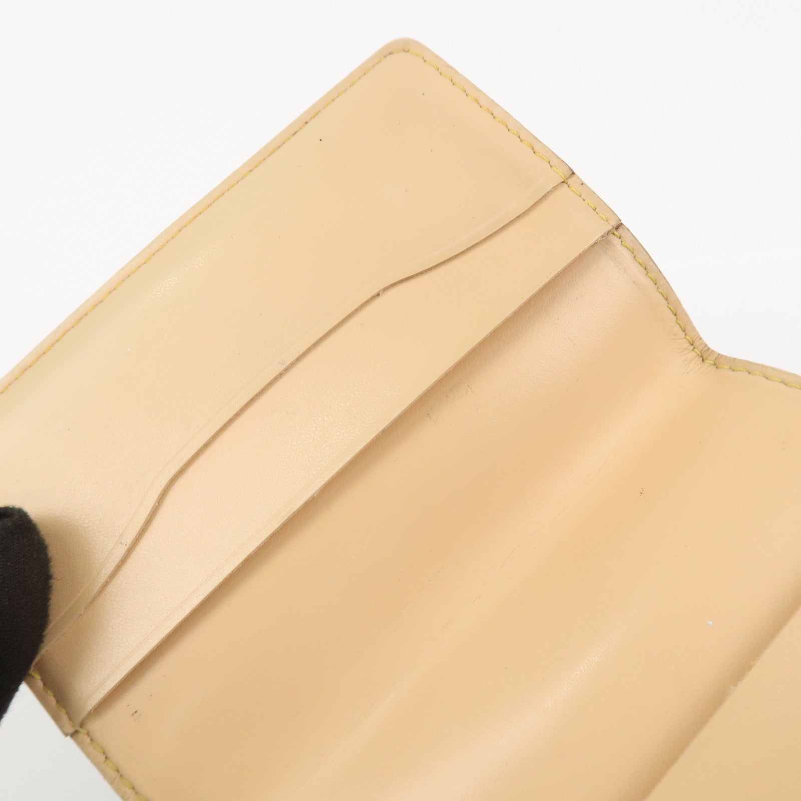 Louis Vuitton Murakami Carnet de Bal Mini Planner Cover M92652