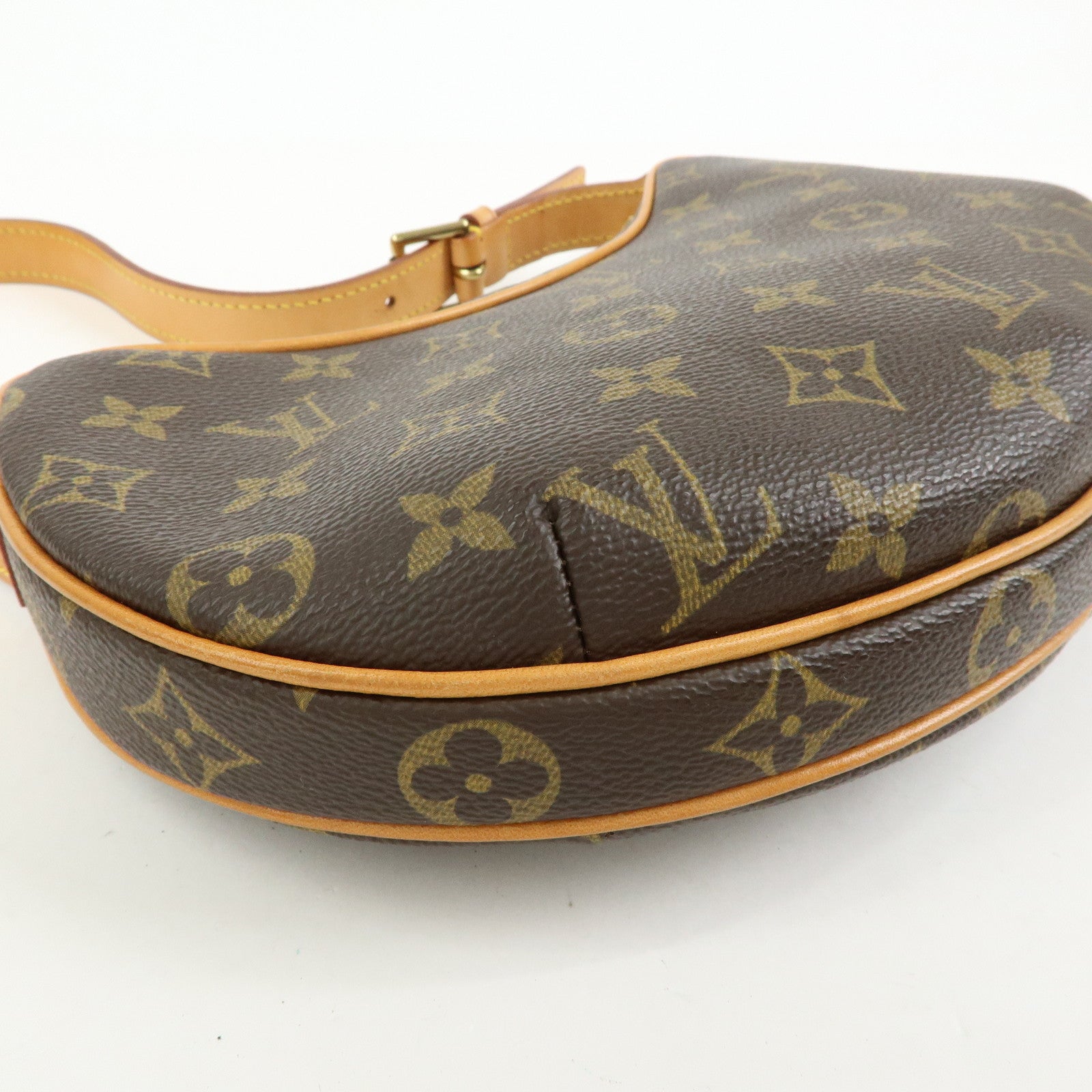 Louis Vuitton Monogram Pochette Croissant Shoulder Hand Bag M51510