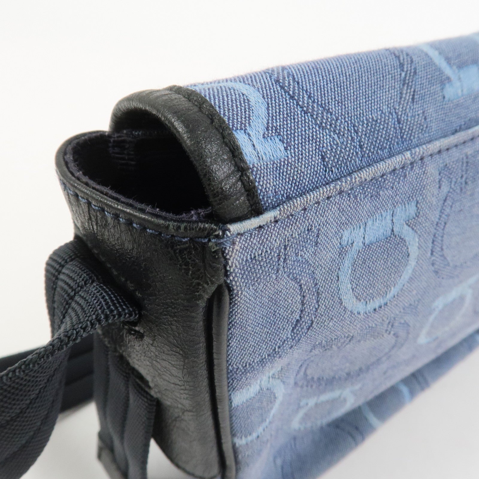 Ferragamo Gancini Canvas Leather Shoulder Bag Navy Black