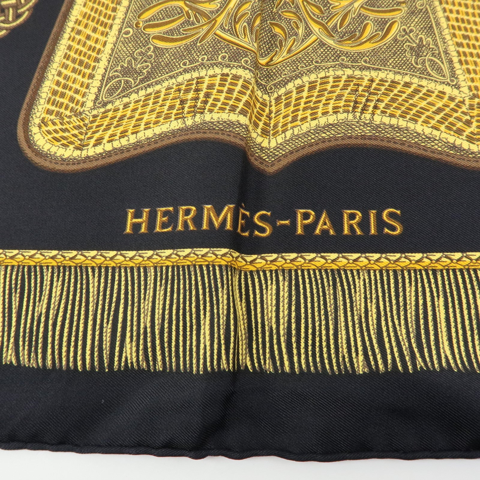 HERMES Carre 90 Silk 100% Scarf Poste et Cavalerie Navy