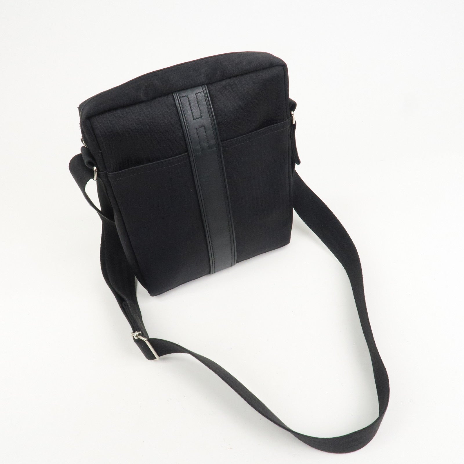 HERMES Toile Chevrons Leather Acapulco Bandouliere Shoulder Bag MM