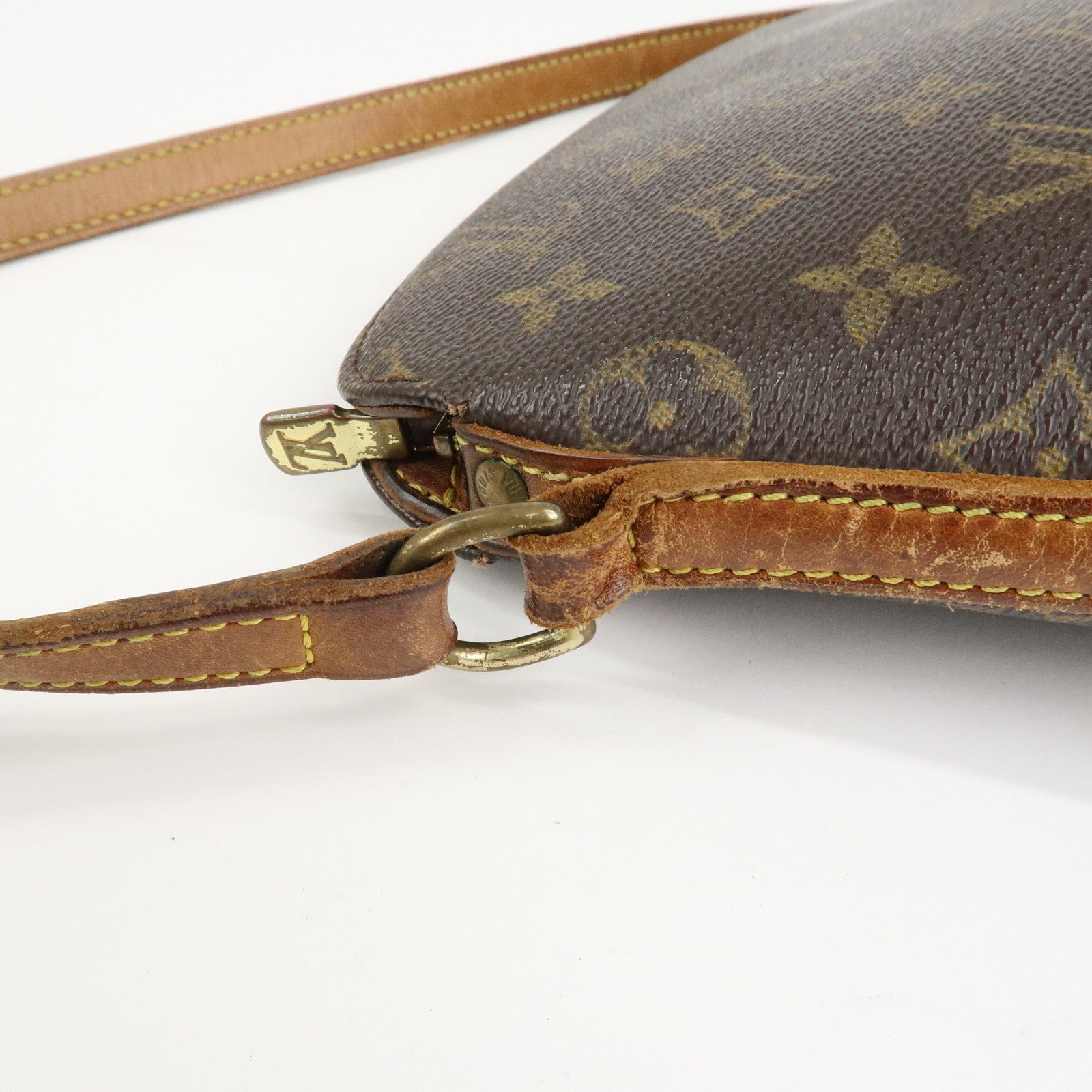 Louis Vuitton Monogram Drouot Crossbody Shoulder Bag M51290