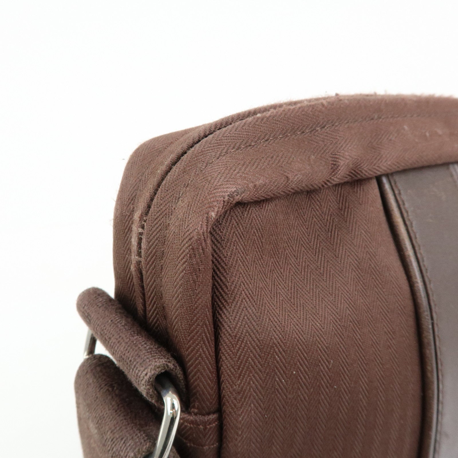 HERMES Toile Chevron Pochette Bandouliere PM Shoulder Bag Brown