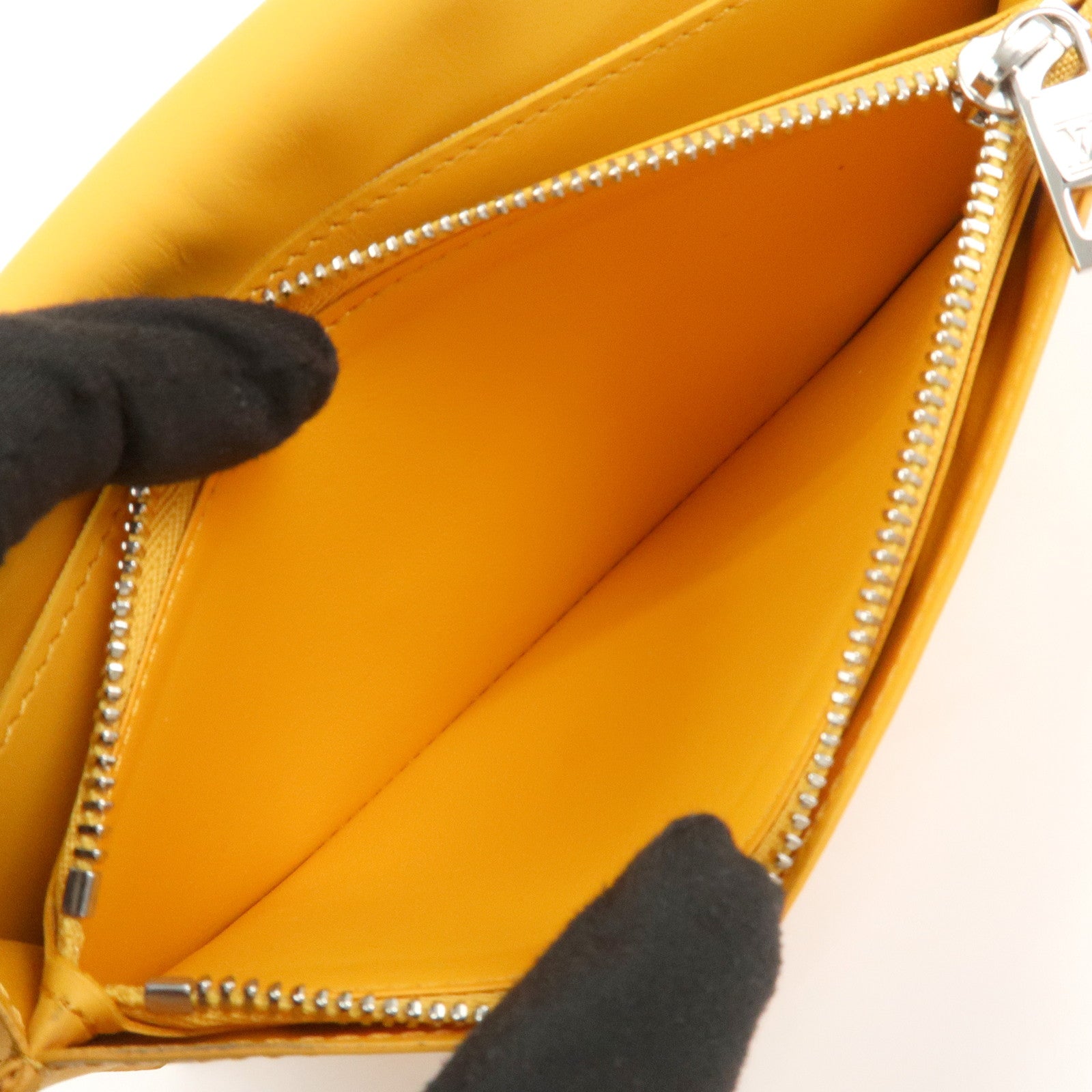 Louis Vuitton Aerogram Portefeuille Braza NM Long Wallet M81811