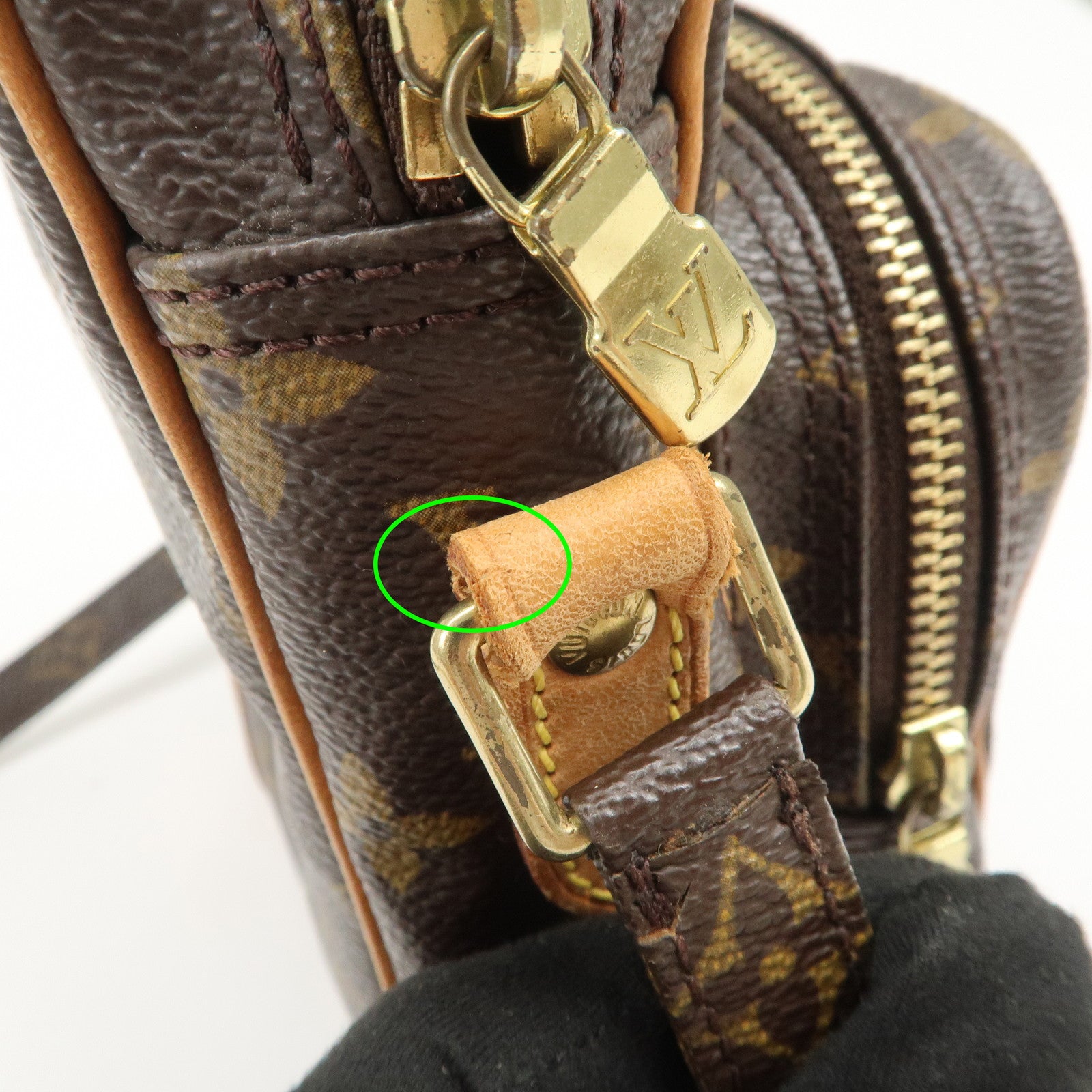 Louis Vuitton Monogram Amazone Shoulder Bag Crossbody Bag M45236