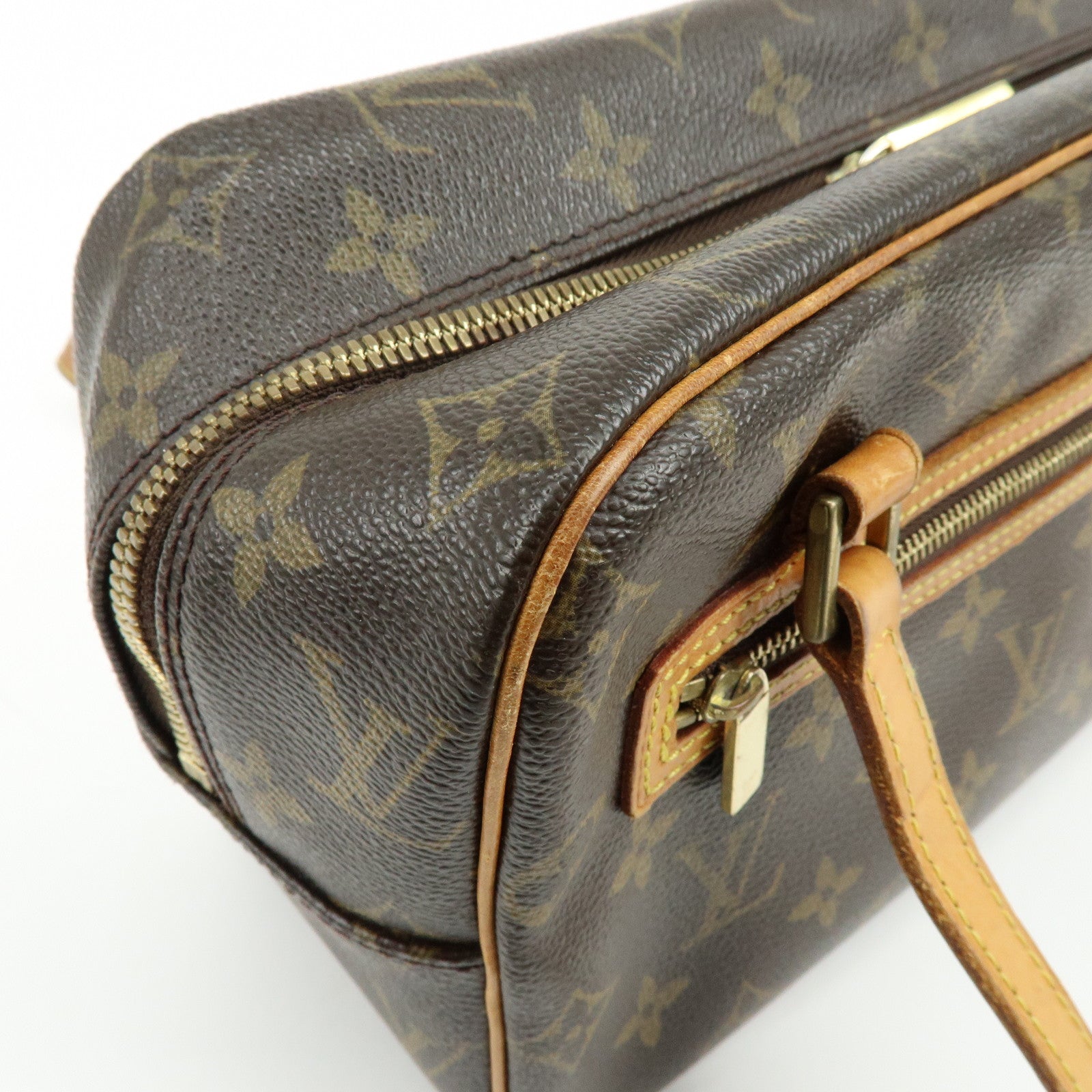 Louis Vuitton Monogram Cite MM Shoulder Bag Hand Bag M51182