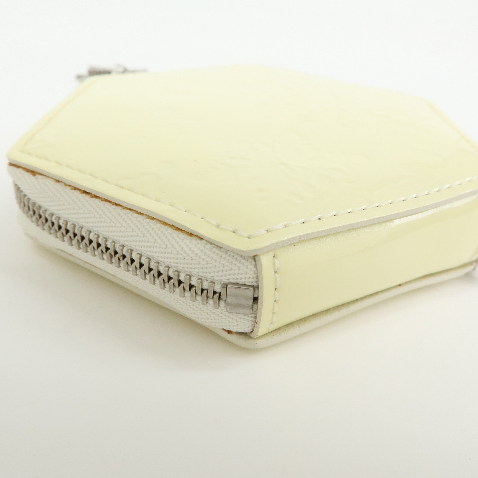 LOUIS VUITTON Monogram Vernis Porte Monnaie Flocon Coin Purse