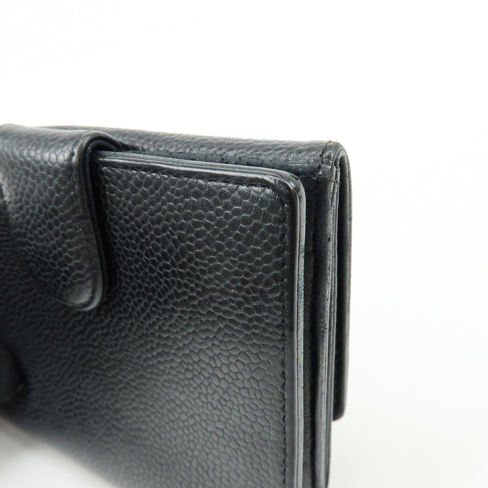 CHANEL COCO Mark Caviarskin Compact Bi-fold Wallet Black