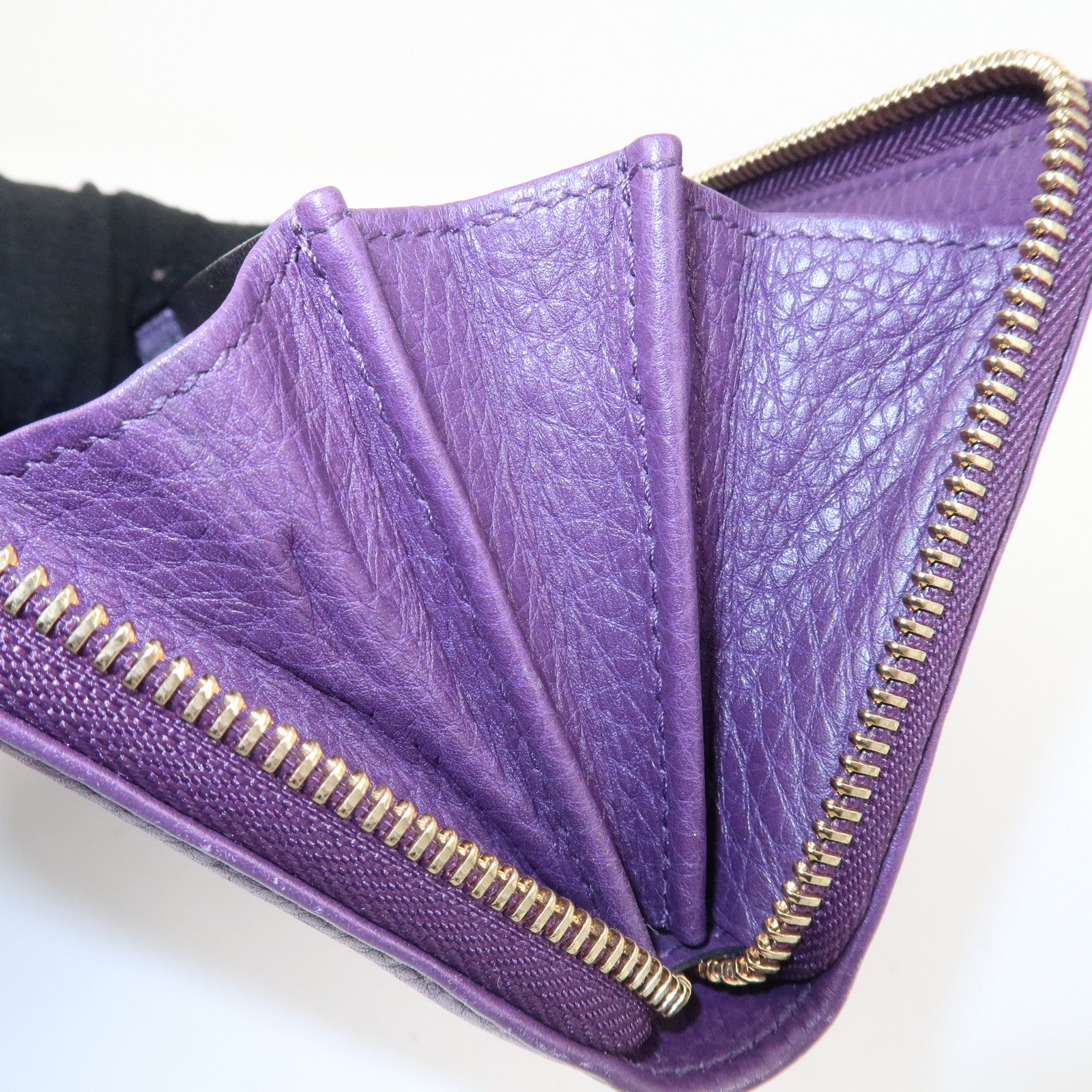 GUCCI SOHO Leather Zip Around Long Wallet Purple Used