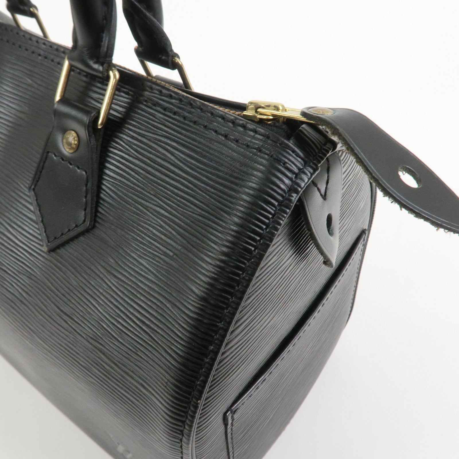 Louis Vuitton Epi Leather Speedy 25 Hand Bag Boston Bag Noir M59032