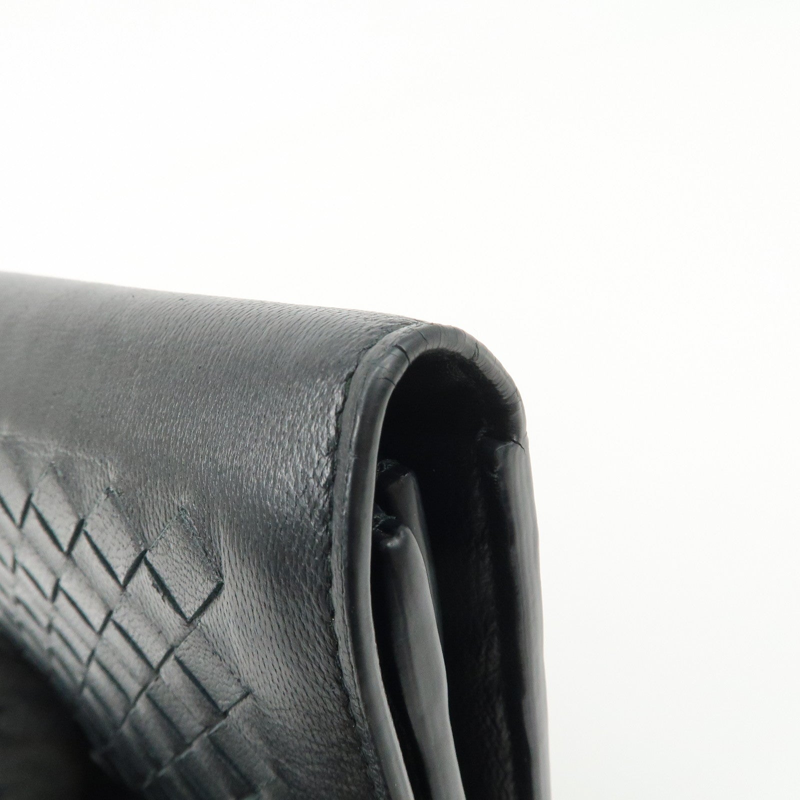 BOTTEGA VENETA Intrecciato Leather Chain Wallet Black