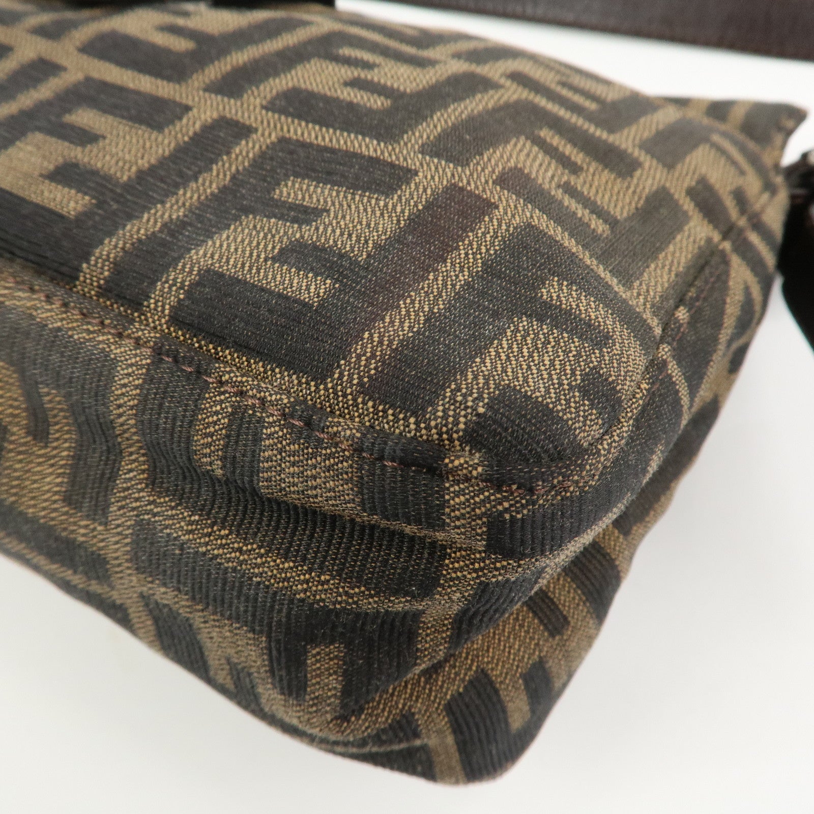 FENDI Zucca Canvas Leather Shoulder Bag Brown Black 26566
