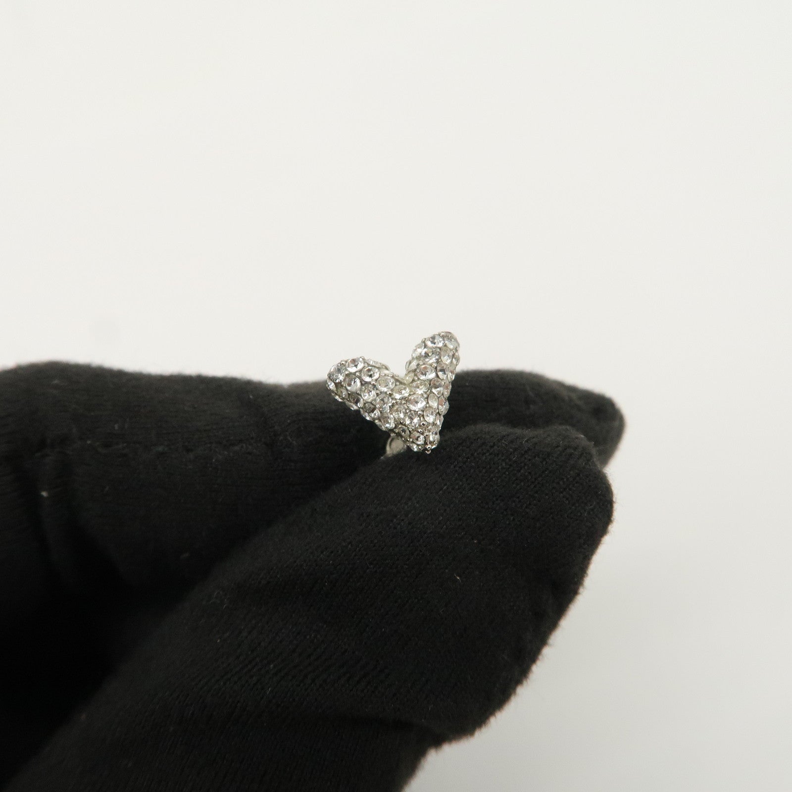 Louis Vuitton Essential V Strass Metal Earrings Silver M67316