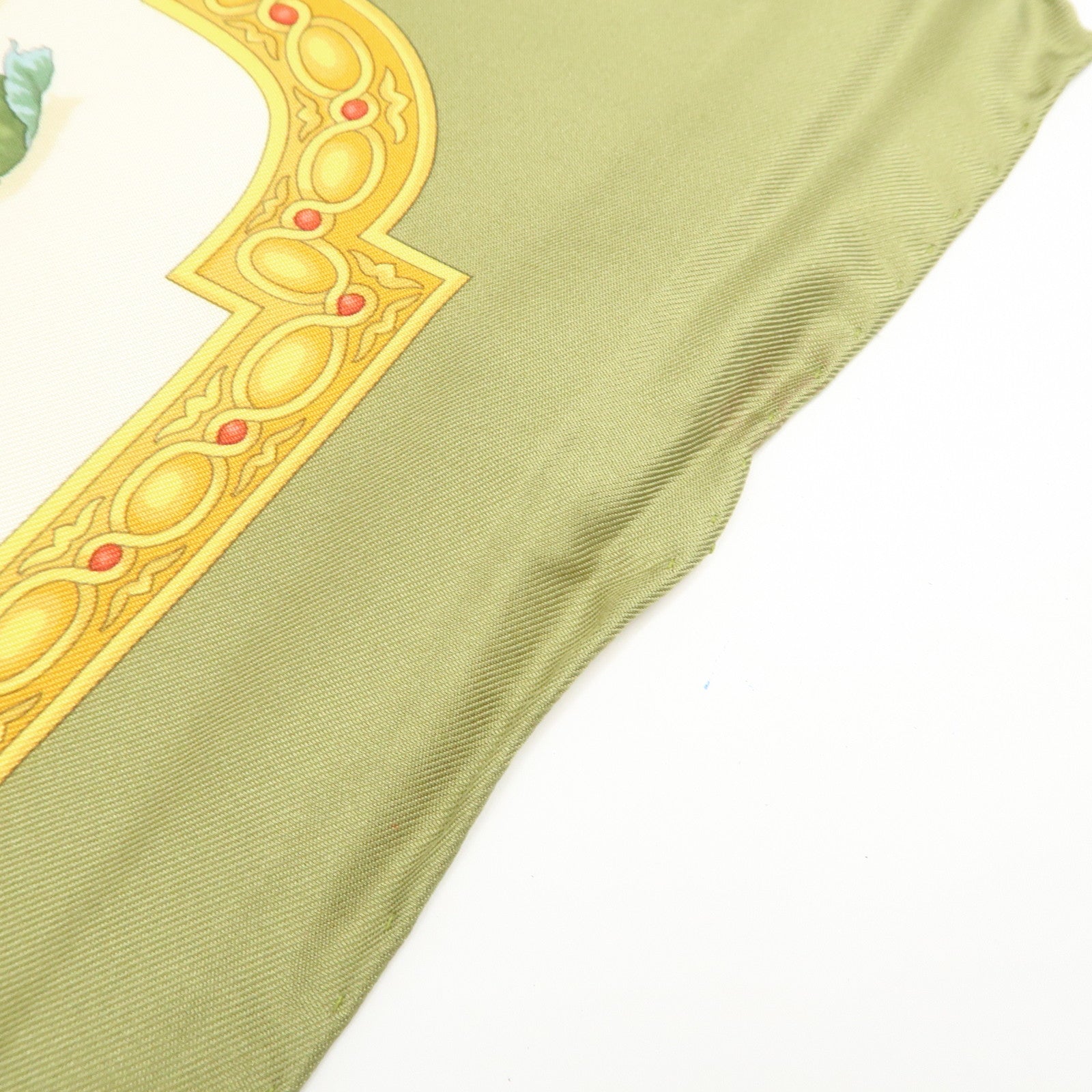 Ferragamo Flower Fruit Motif Silk 100% Scarf Ivory Green Orange