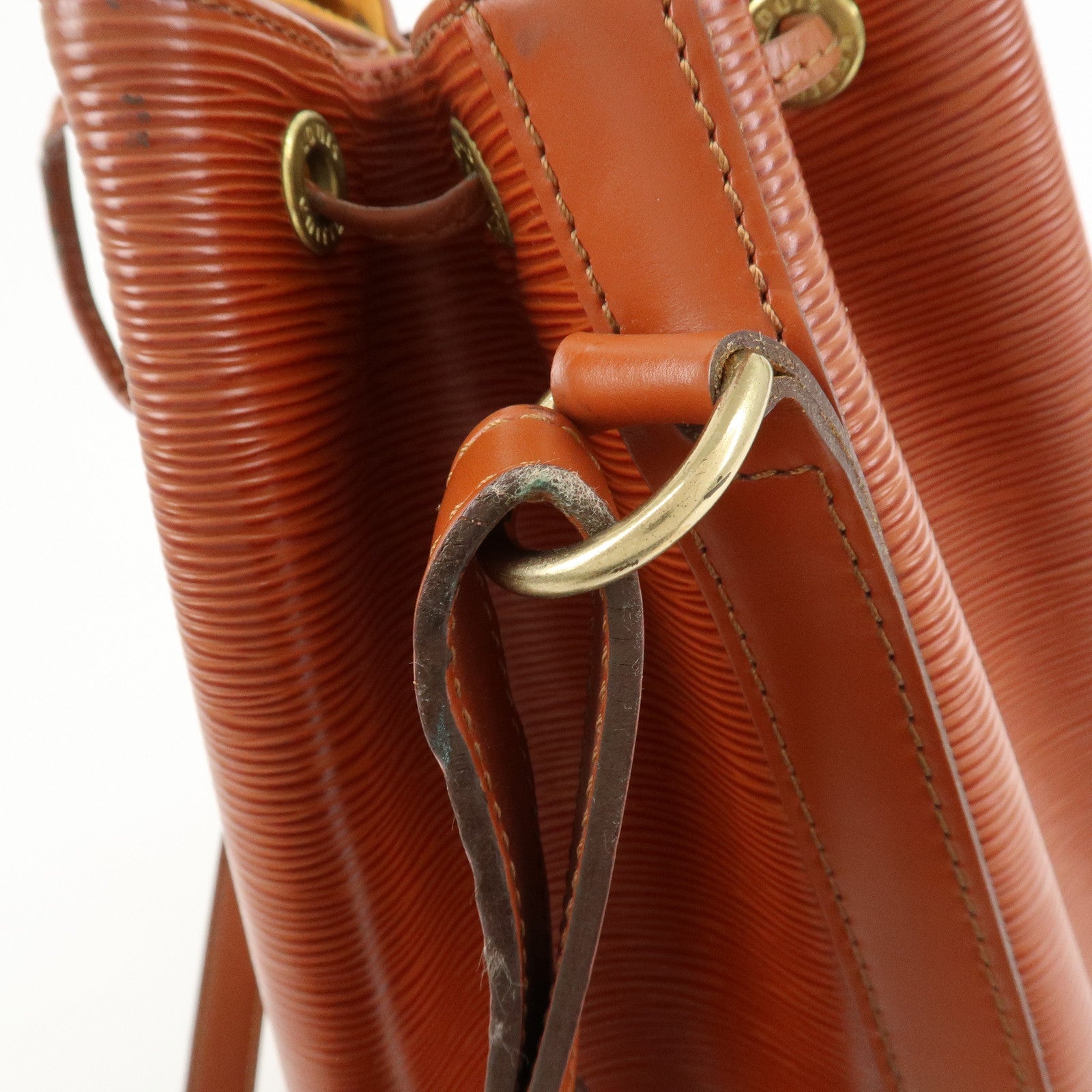 Louis Vuitton Epi Noe Leather Shoulder Bag Kenya Brown M44003