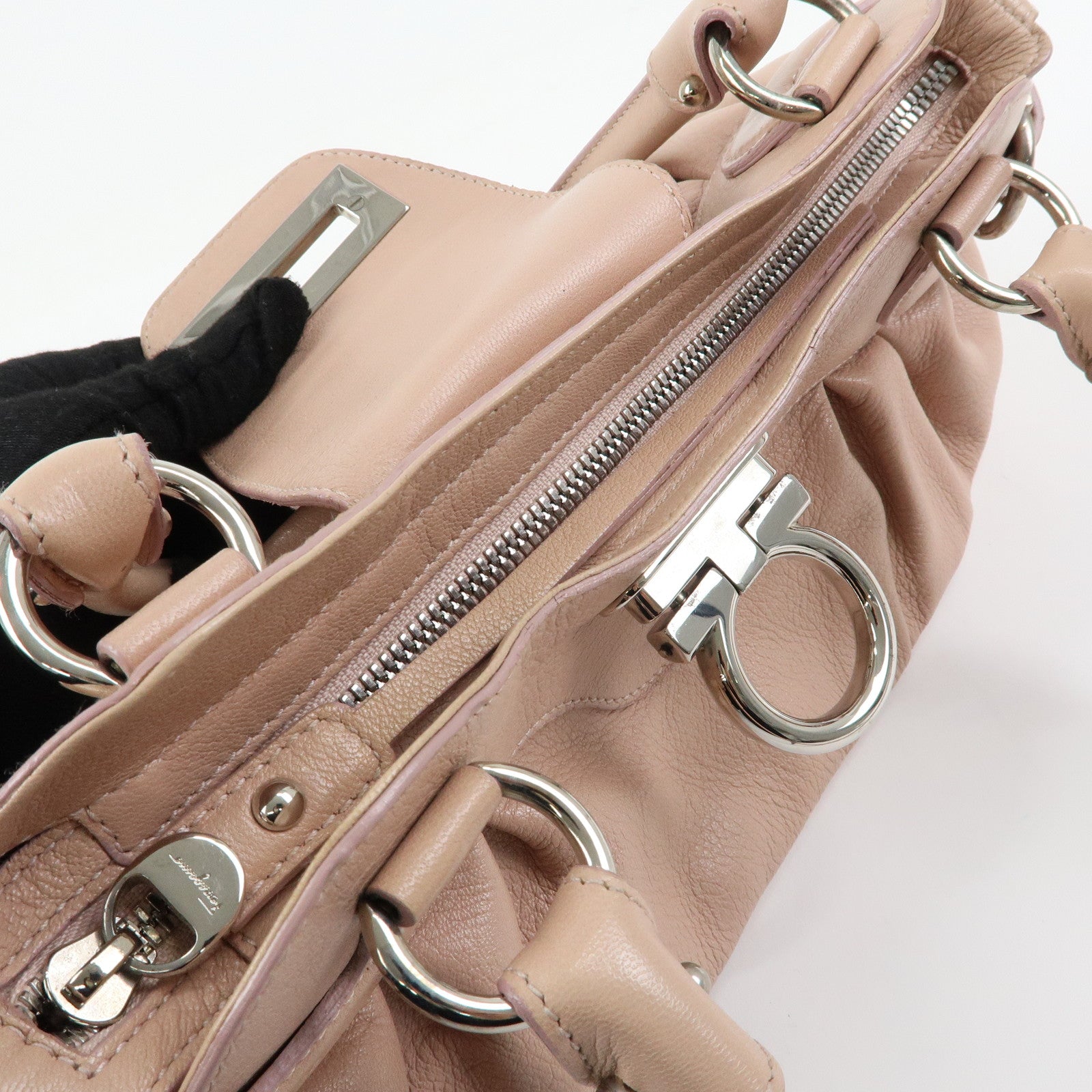 Ferragamo Gancini Leather Shoulder Bag Hand Bag Pink