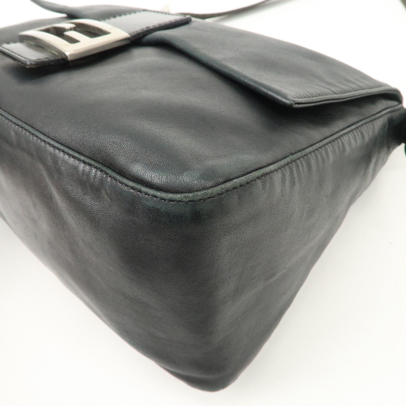 FENDI Mamma Baguette Leather Shoulder Bag Black 26325 Used