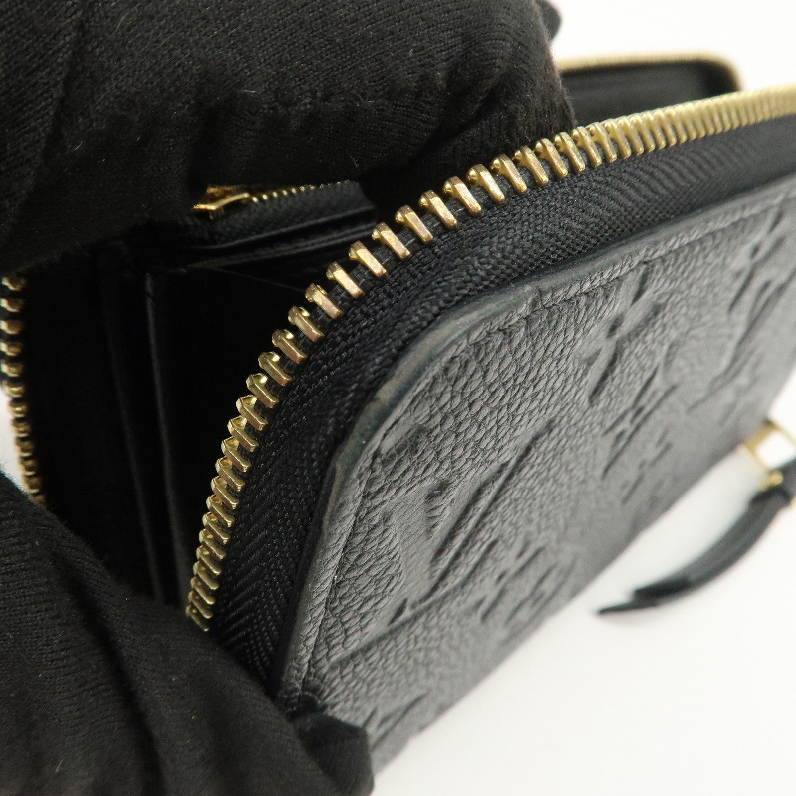 Louis Vuitton Monogram Empreinte Zippy Wallet Noir M61864