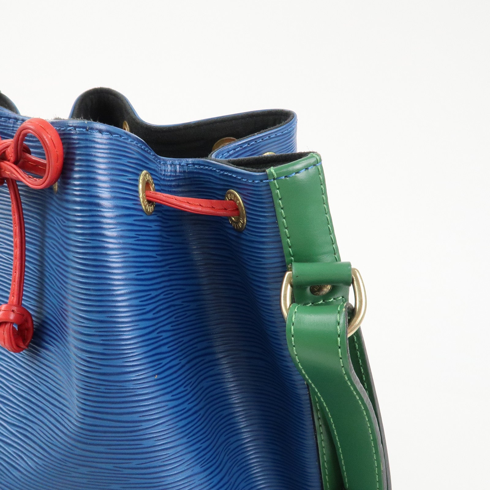 Louis Vuitton Epi Noe Tricolor Shoulder Bag Blue Green Red M44082