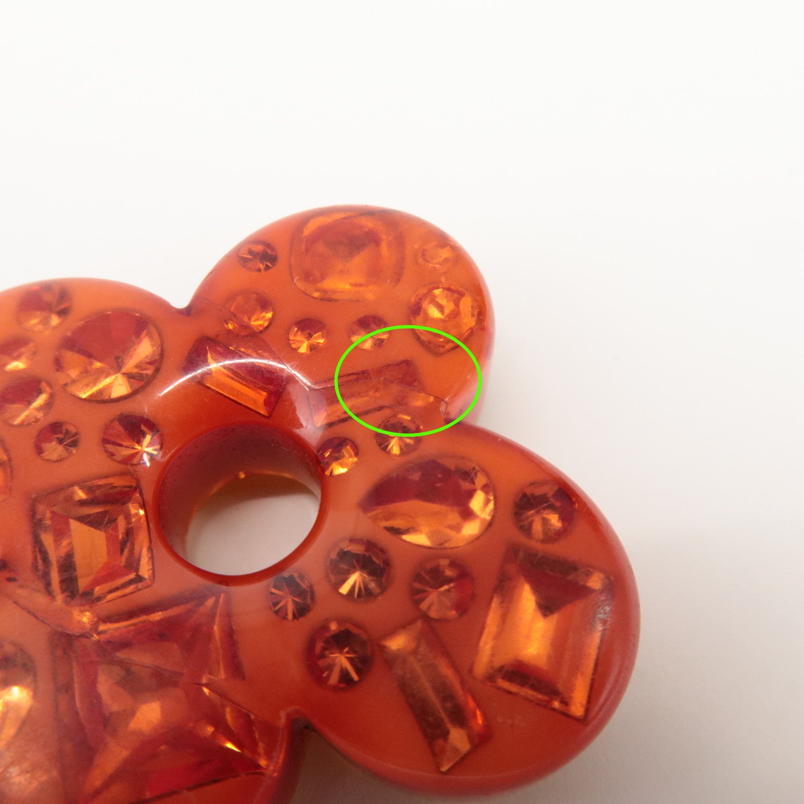 Louis Vuitton Bijou Sac Glam Flower Plastic Metal Key Chain M65982