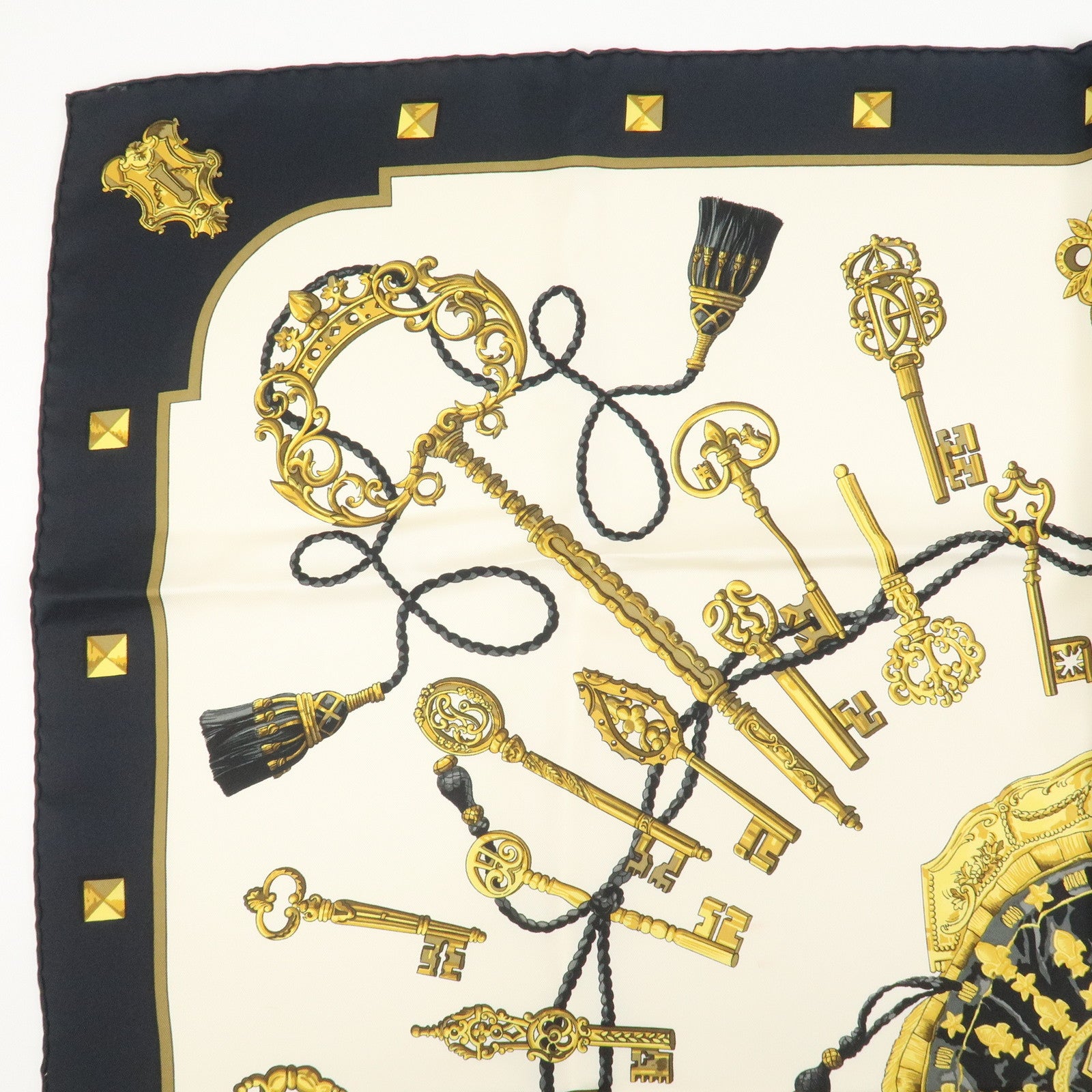 HERMES Carre 90 Silk 100% Scarf LES CLES THE KEYS RARE Black Ivory