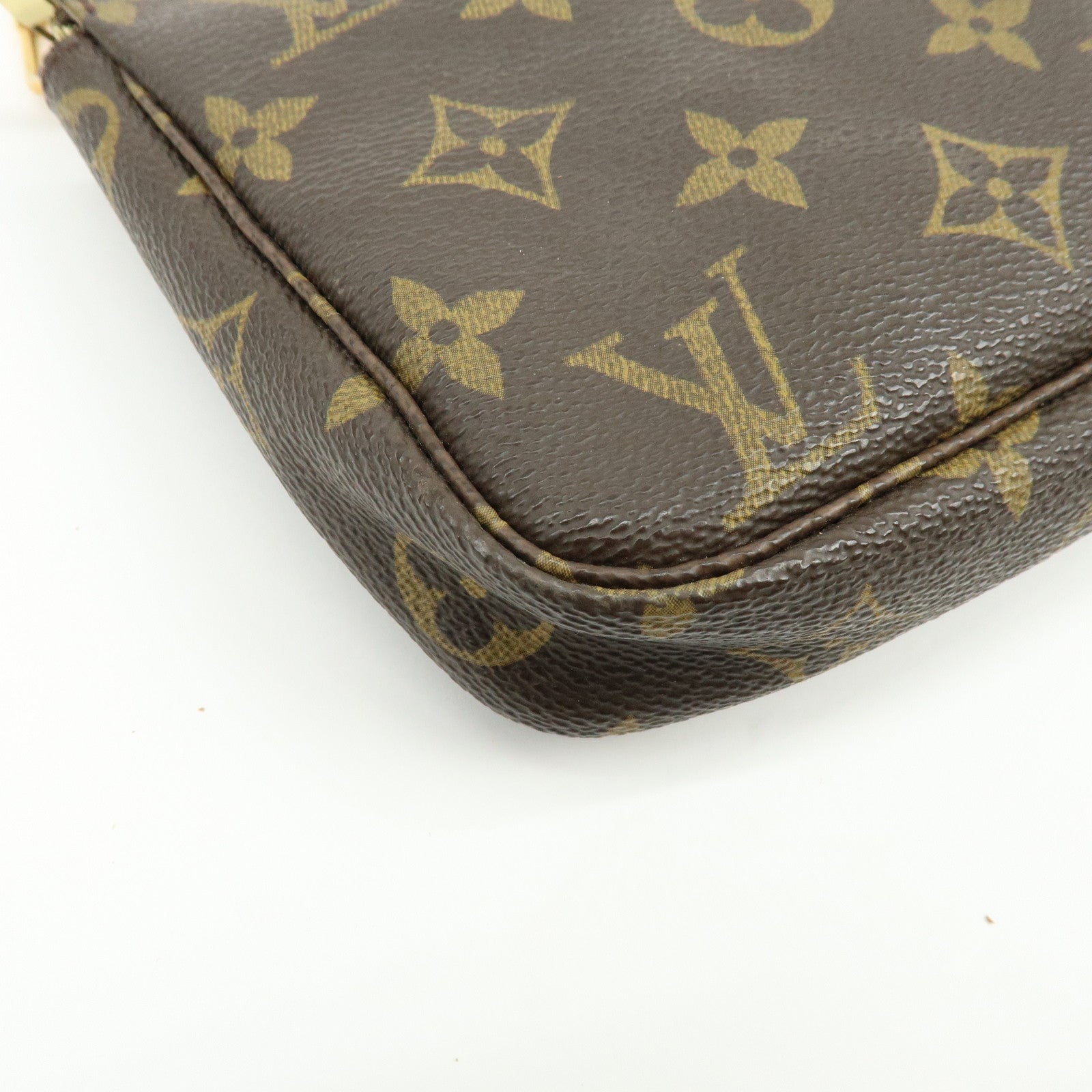 Louis Vuitton Monogram Pochette Accessoires Pouch Hand Bag M51980