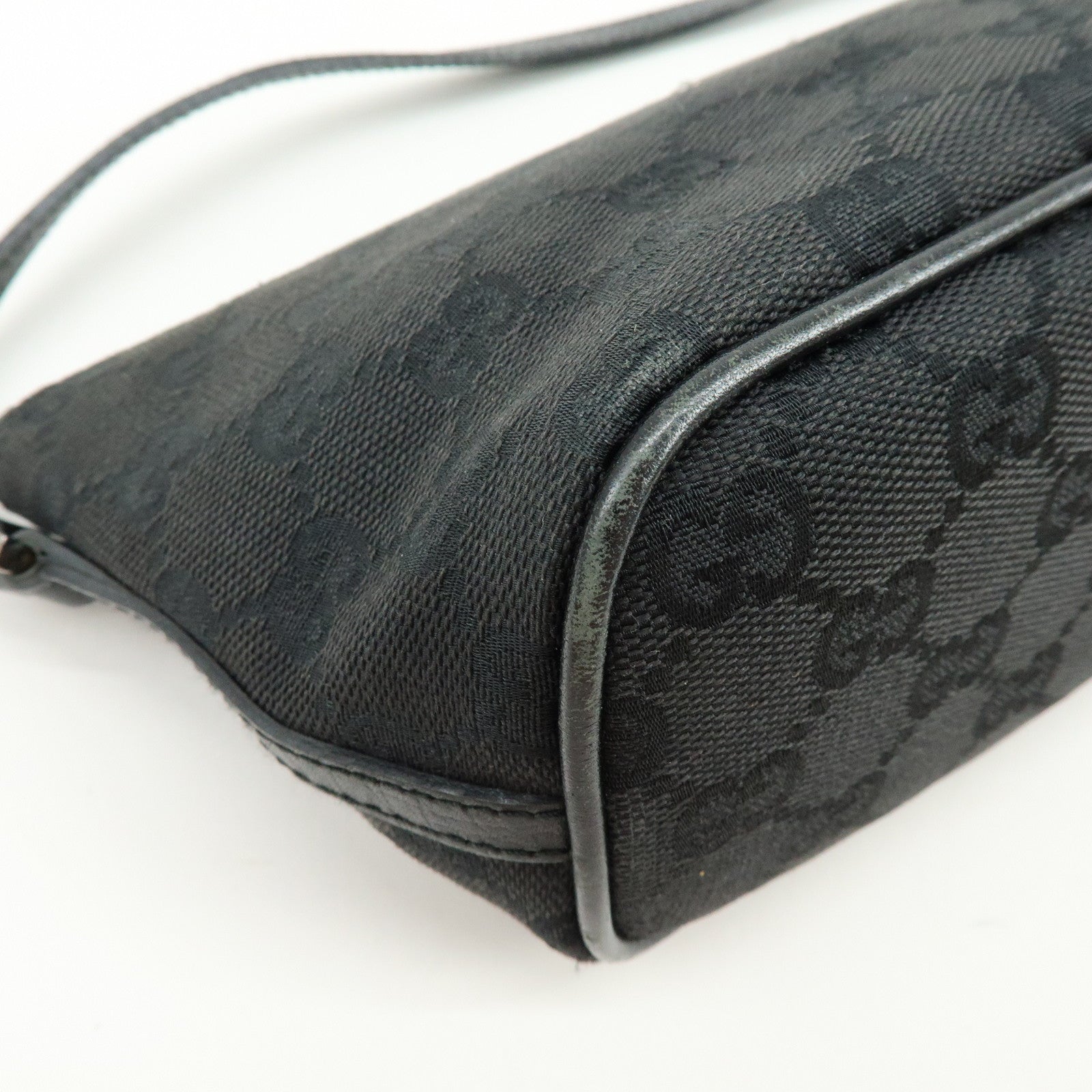 GUCCI Boat Bag GG Canvas Leather Hand Bag Pouch Black 07198