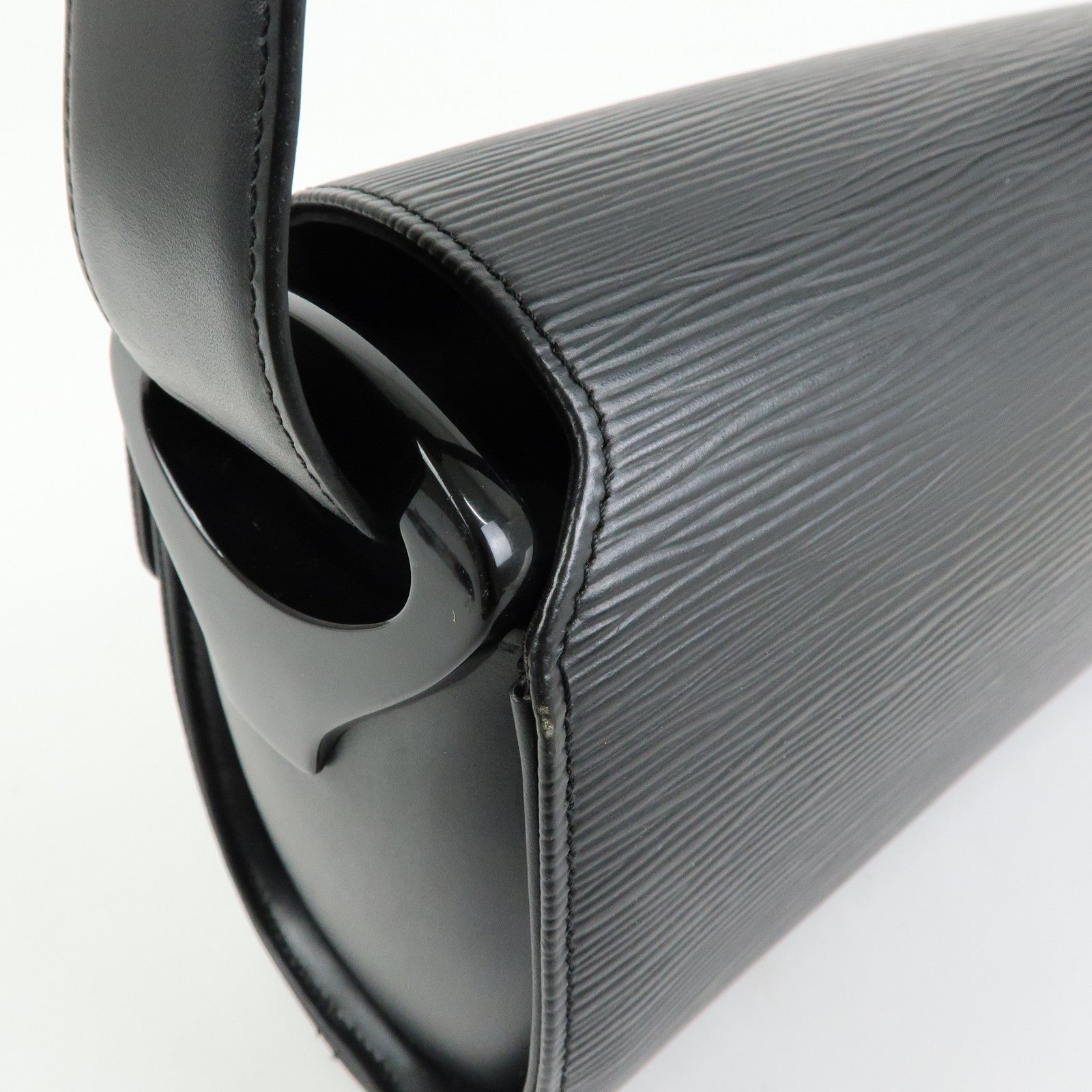 Louis Vuitton Epi Nocturne GM Shoulder Bag Noir Black M52172