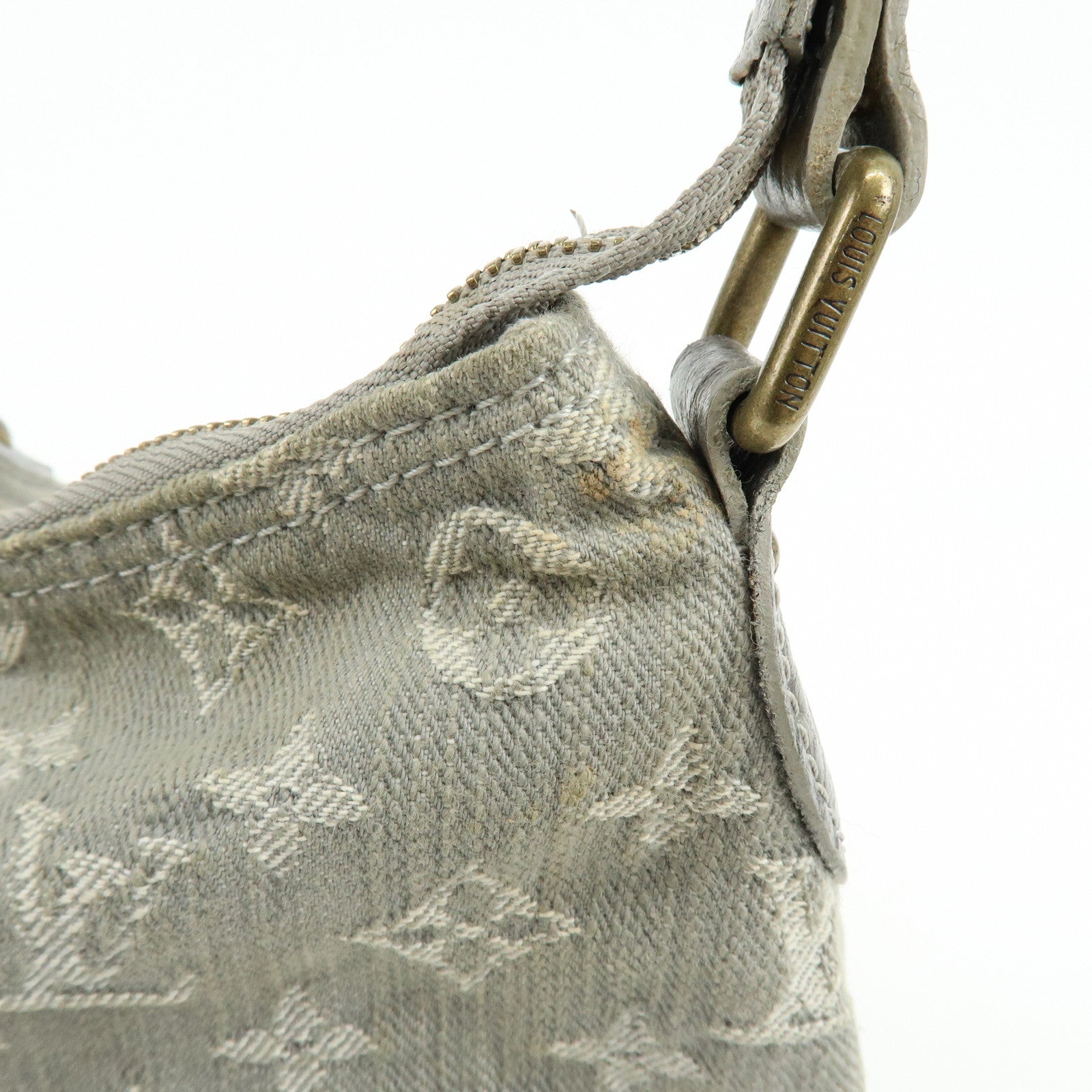 Louis Vuitton Slightly Denim Leather Shoulder Bag Gris M95384