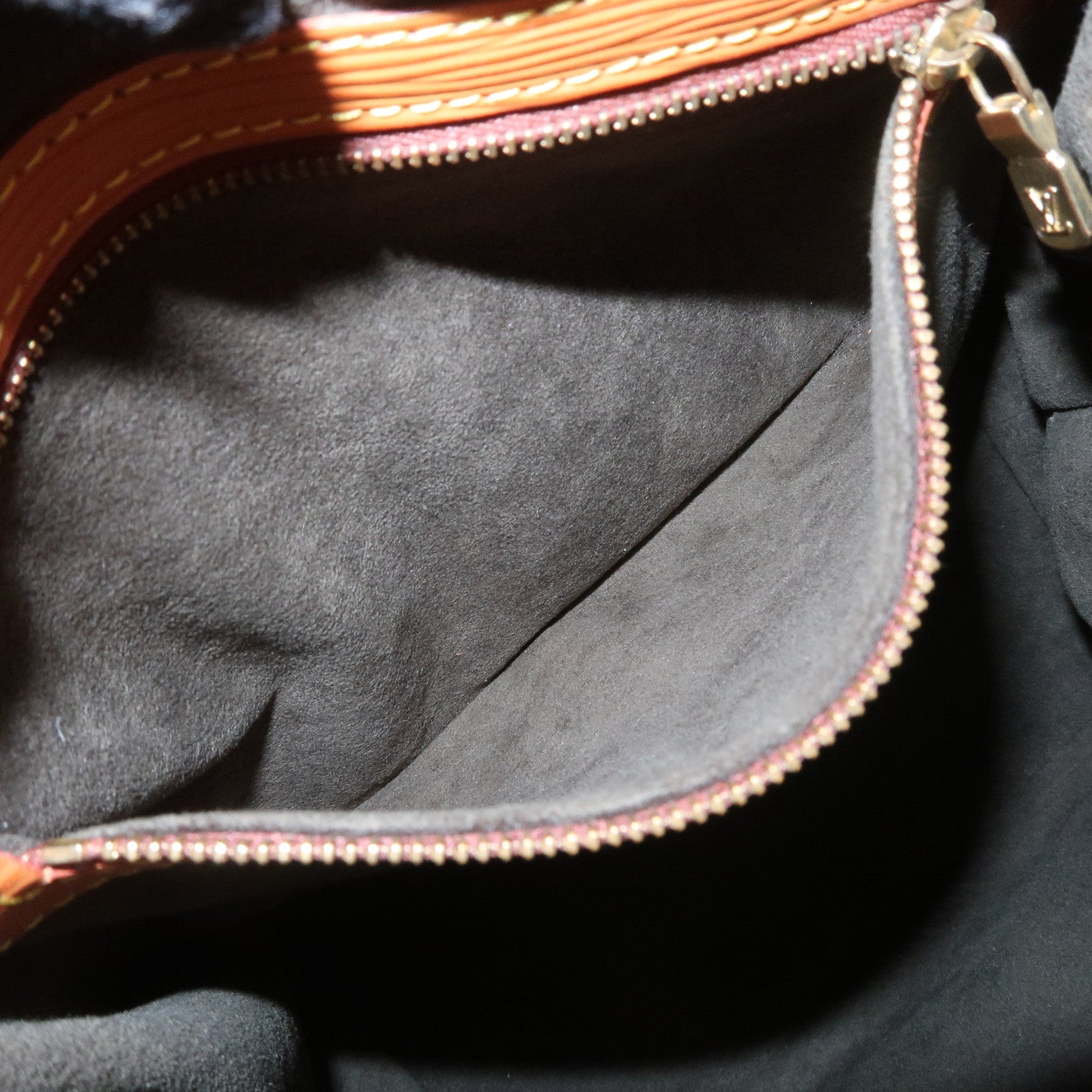 Louis Vuitton Epi Leather Petit Noe Shoulder Bag Zipang Gold M44108