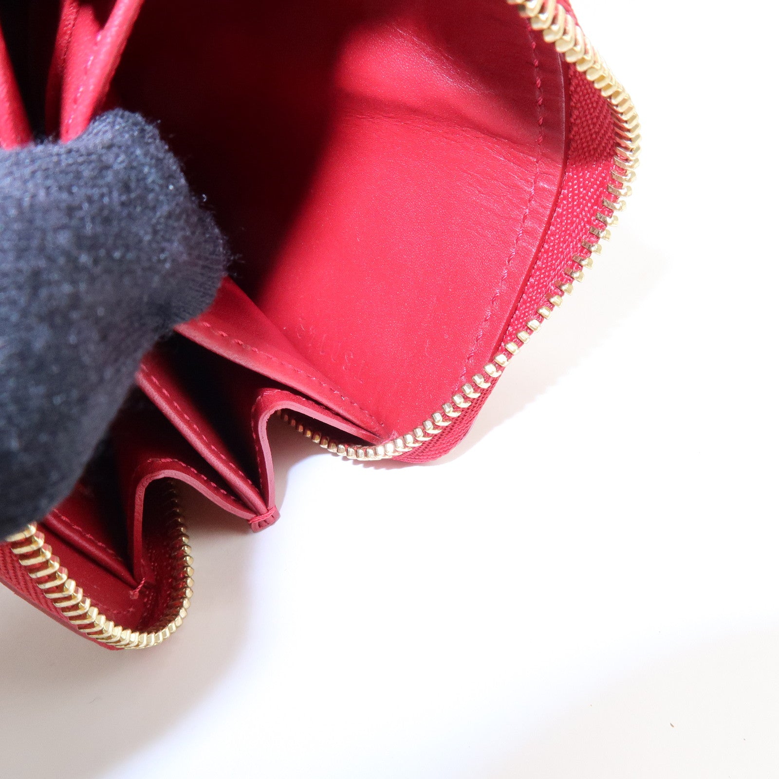 Louis Vuitton Monogram Vernis Zippy Coin Purse Pomme d'Amour M93608