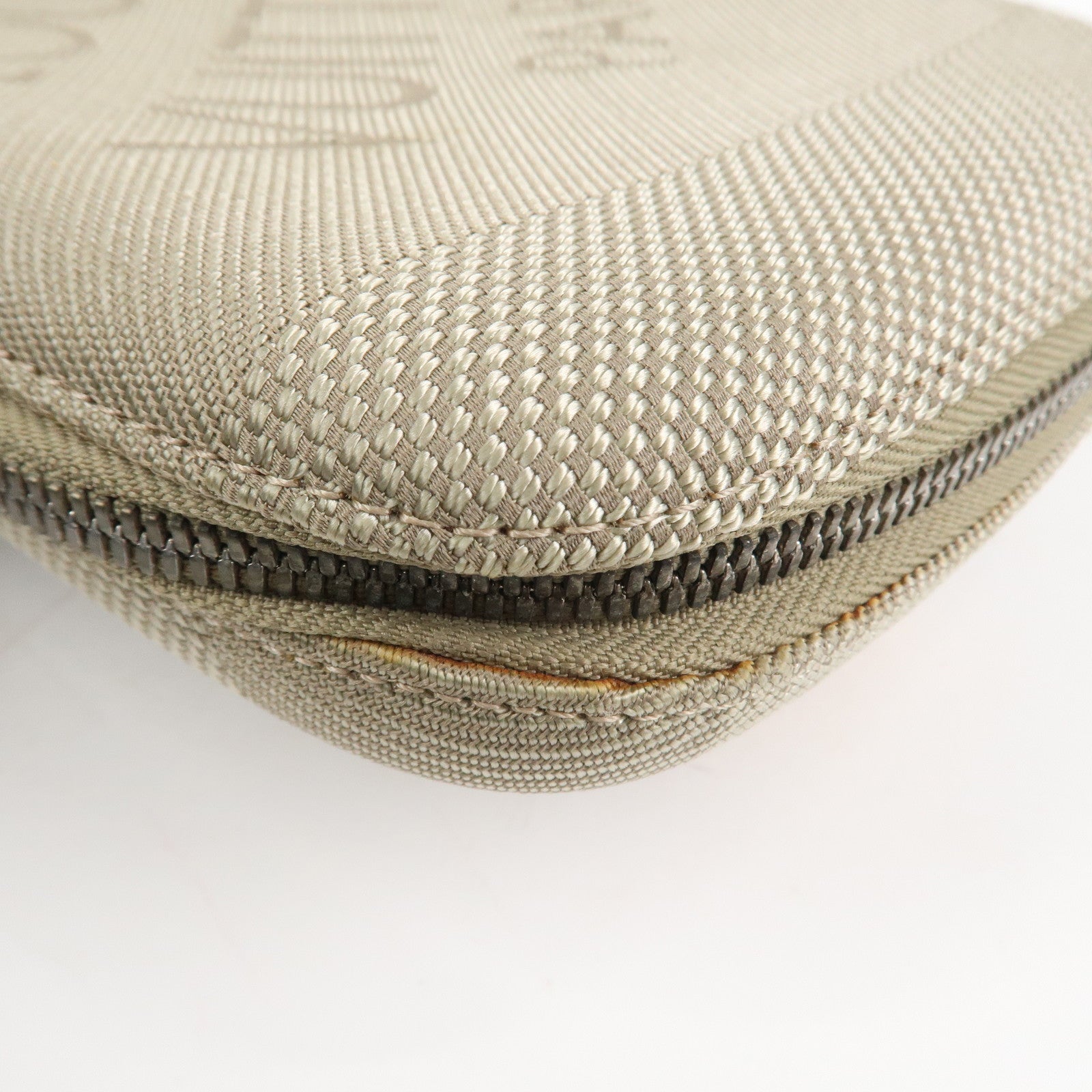 Louis Vuitton Damier Geant Mage Body Bag Silver HDW Terre M93500 Used