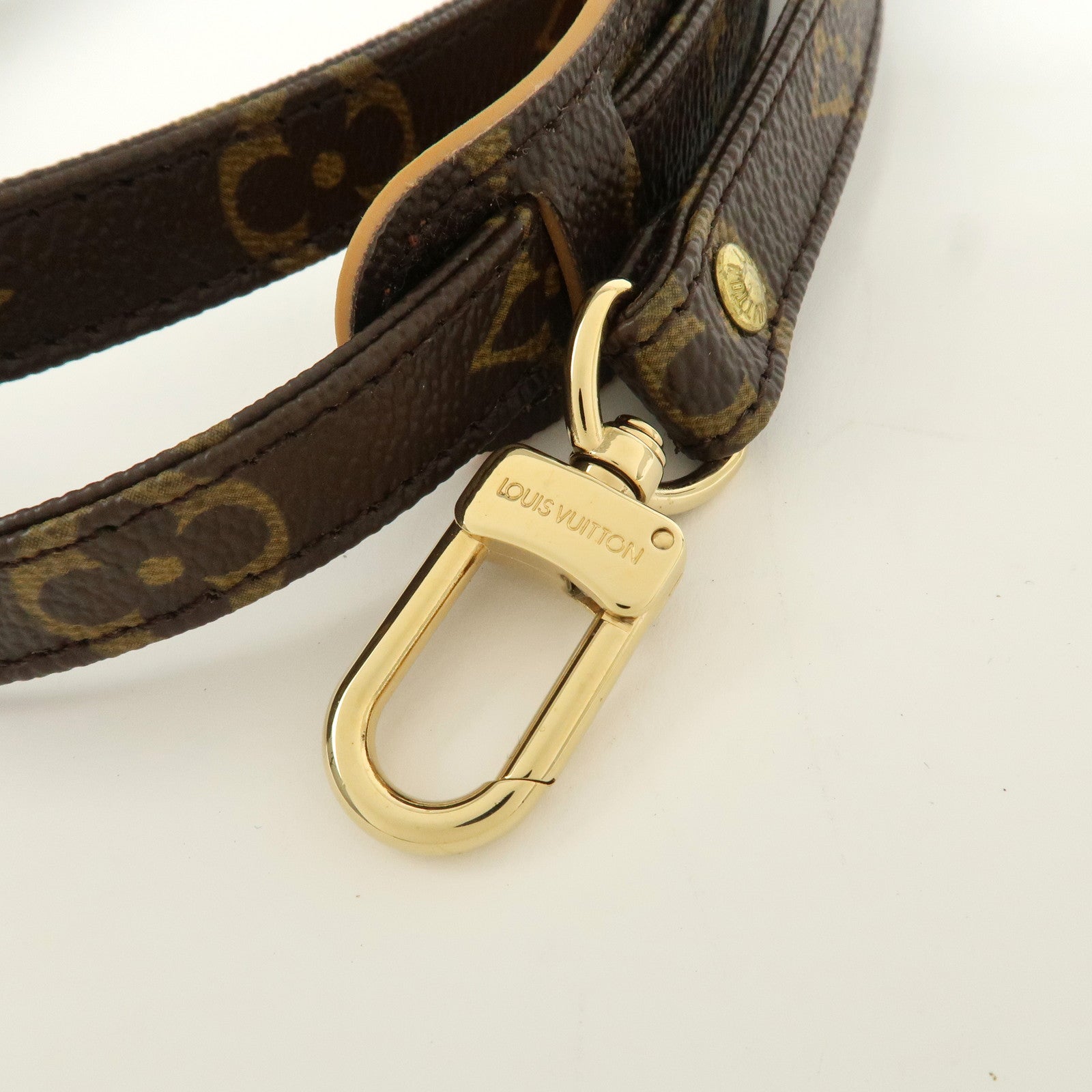 Louis Vuitton Monogram Adjustable Shoulder Strap 120cm J52315
