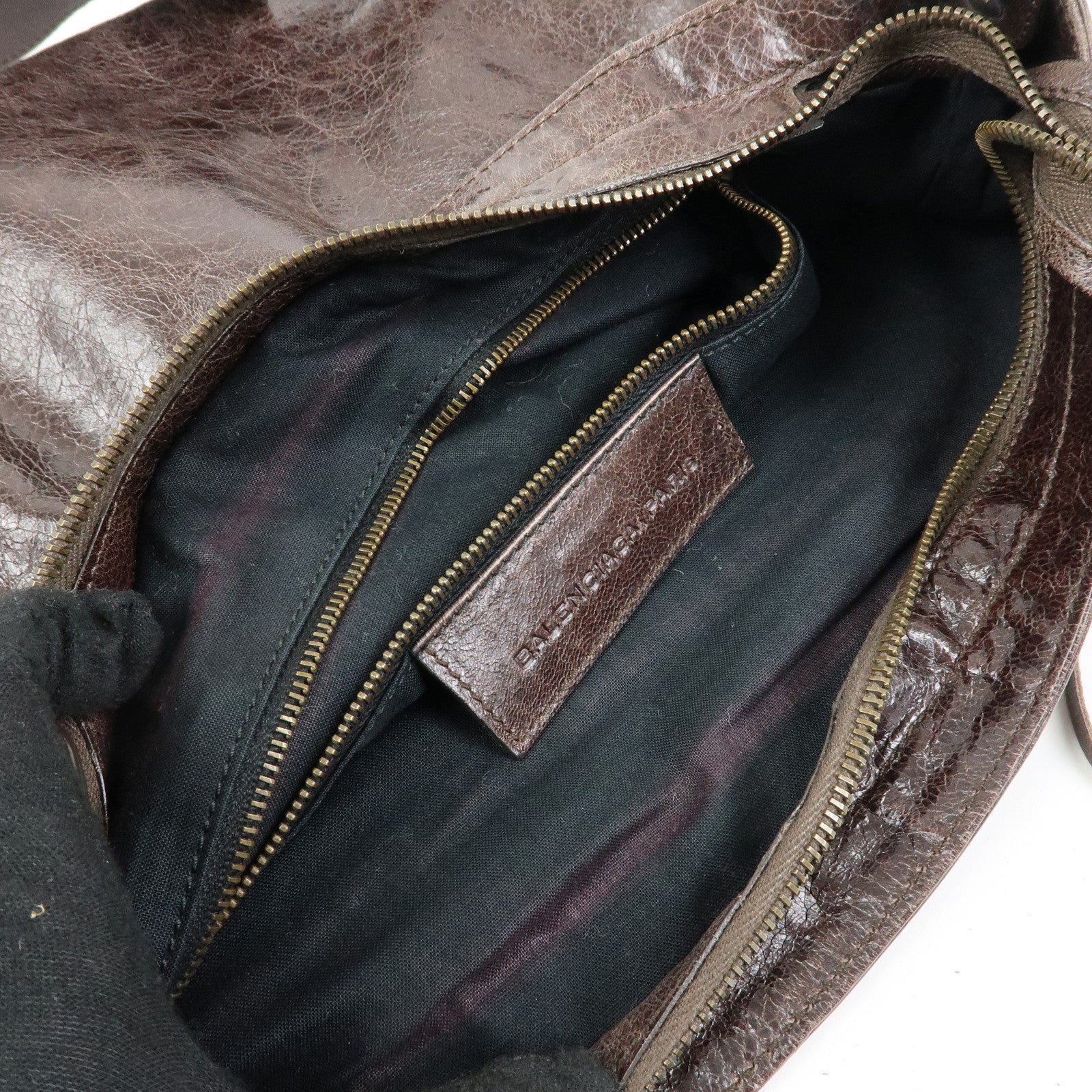 BALENCIAGA The Messenger Leather Shoulder Bag Brown 177289