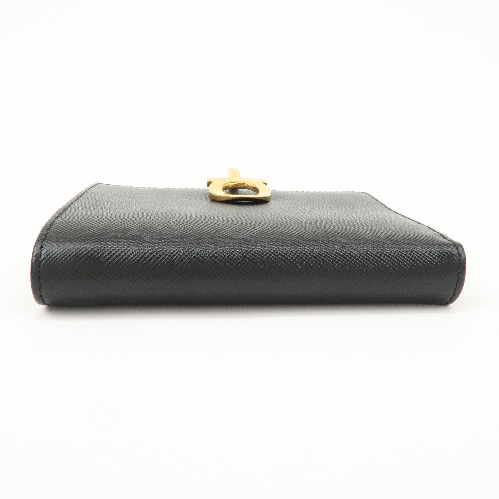Ferragamo Gancini Leather Bi-fold Compact Wallet Black 22 0778