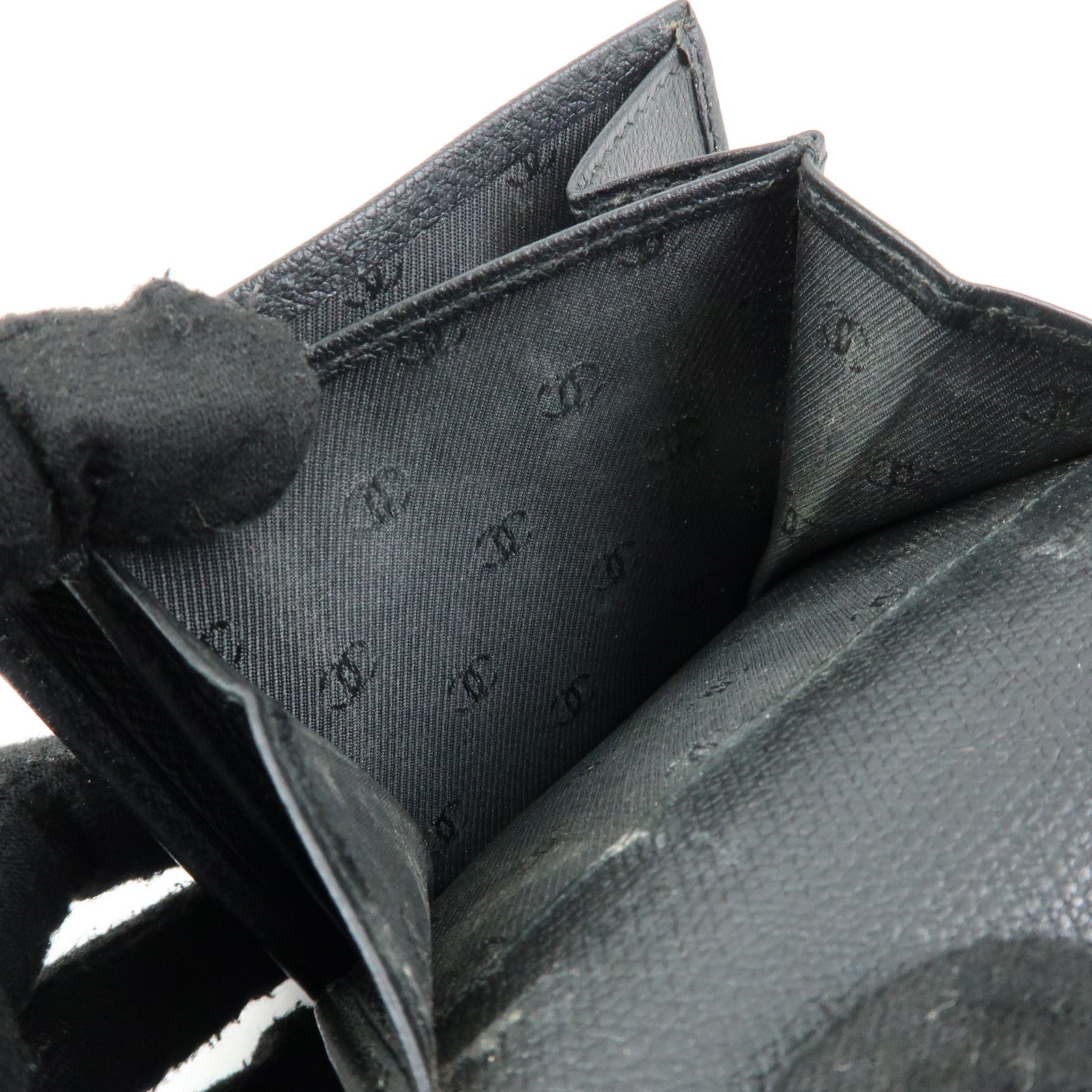 CHANEL COCO Button Calf Leather Compact Wallet Black