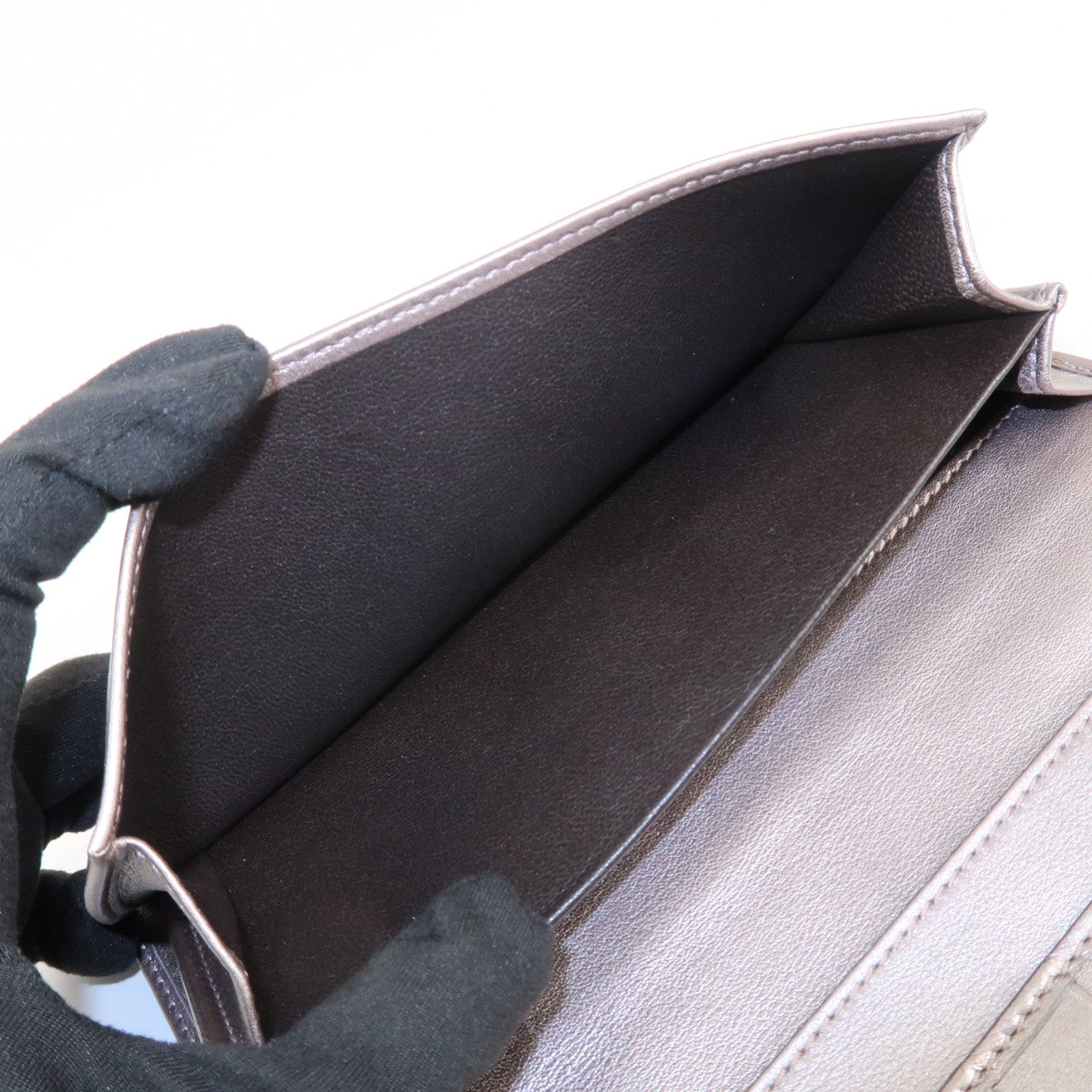 GUCCI Guccissima Leather Heart W Hook Bi-fold Wallet Pink 203550 Used