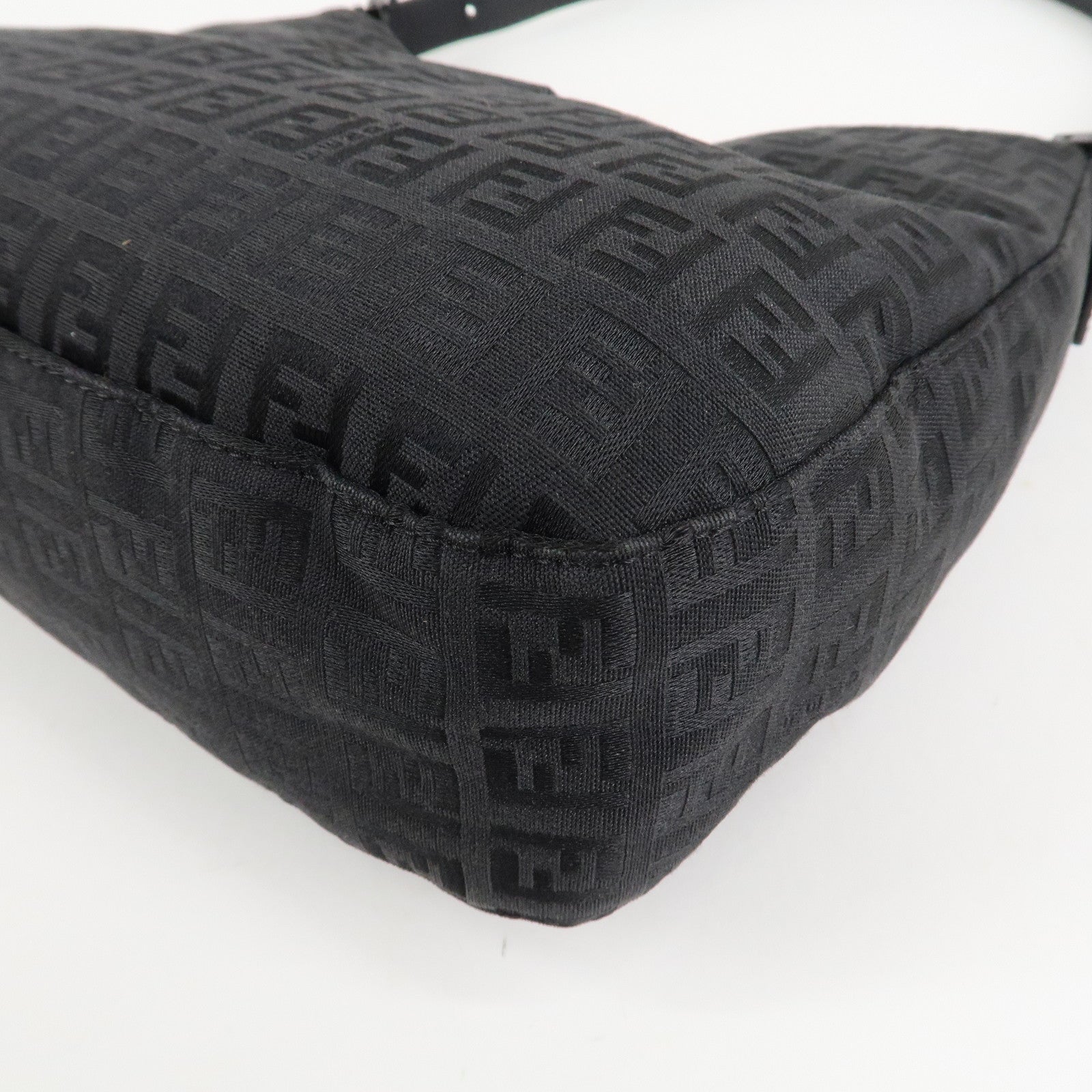 FENDI Zucchino Leather Canvas Shoulder Bag Black Used