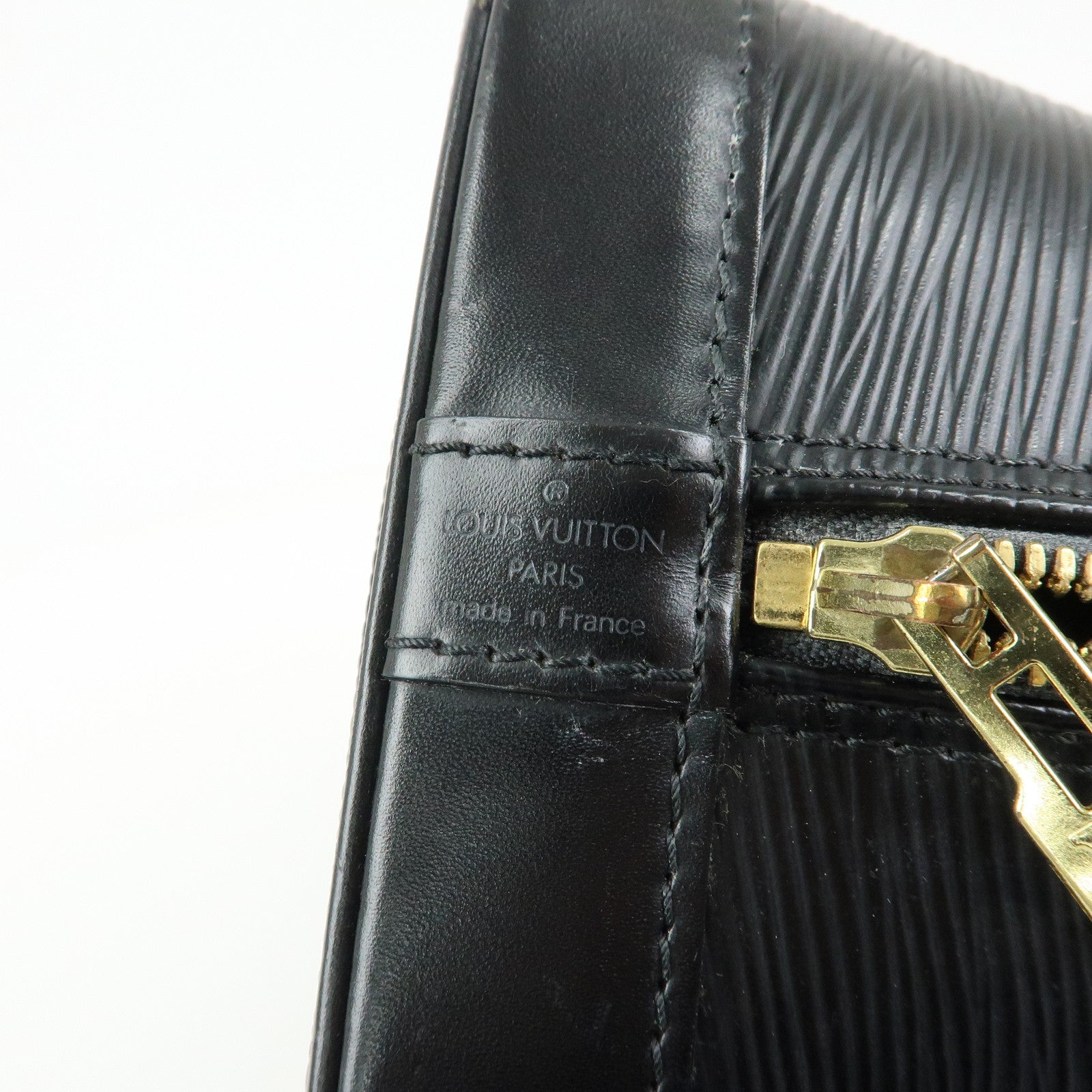 Louis Vuitton Epi Alma PM Leather Hand Bag Noir Black M52142