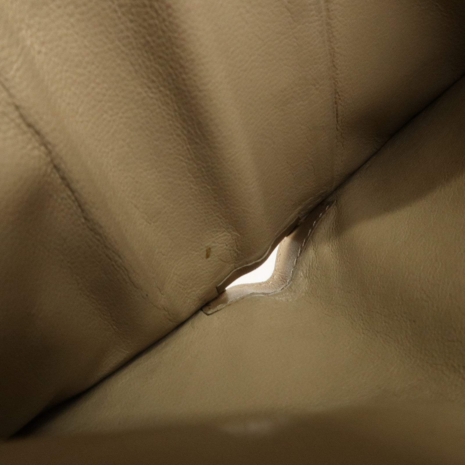 BOTTEGA VENETA Intrecciato Leather Chain Wallet Mini Wallet Beige Used