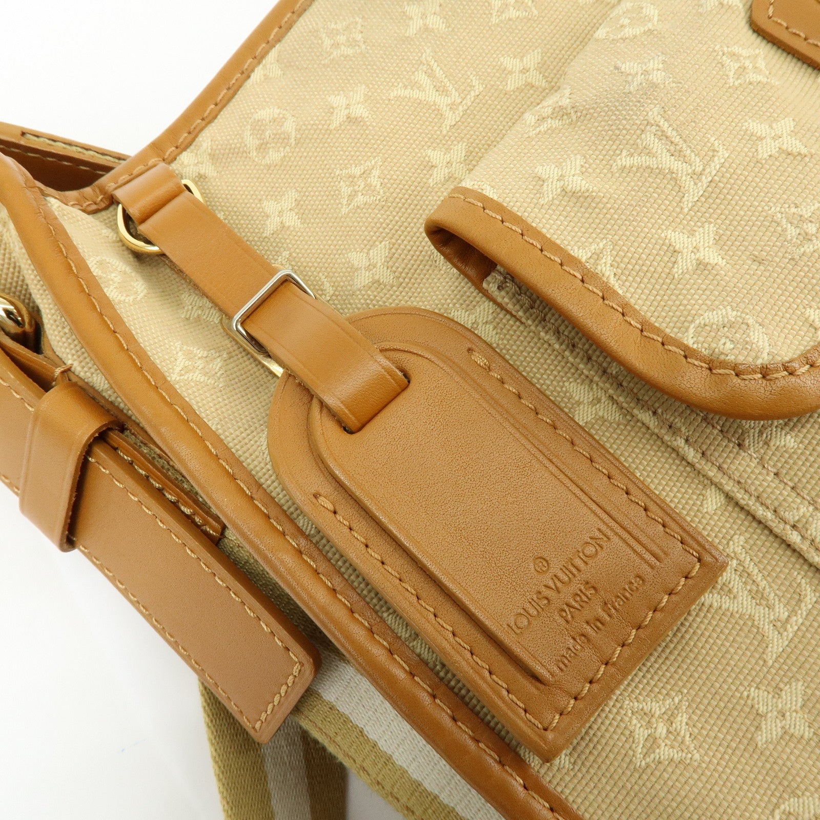 Louis Vuitton Monogram Mini Buzas Mary Kate Shoulder Bag M92323