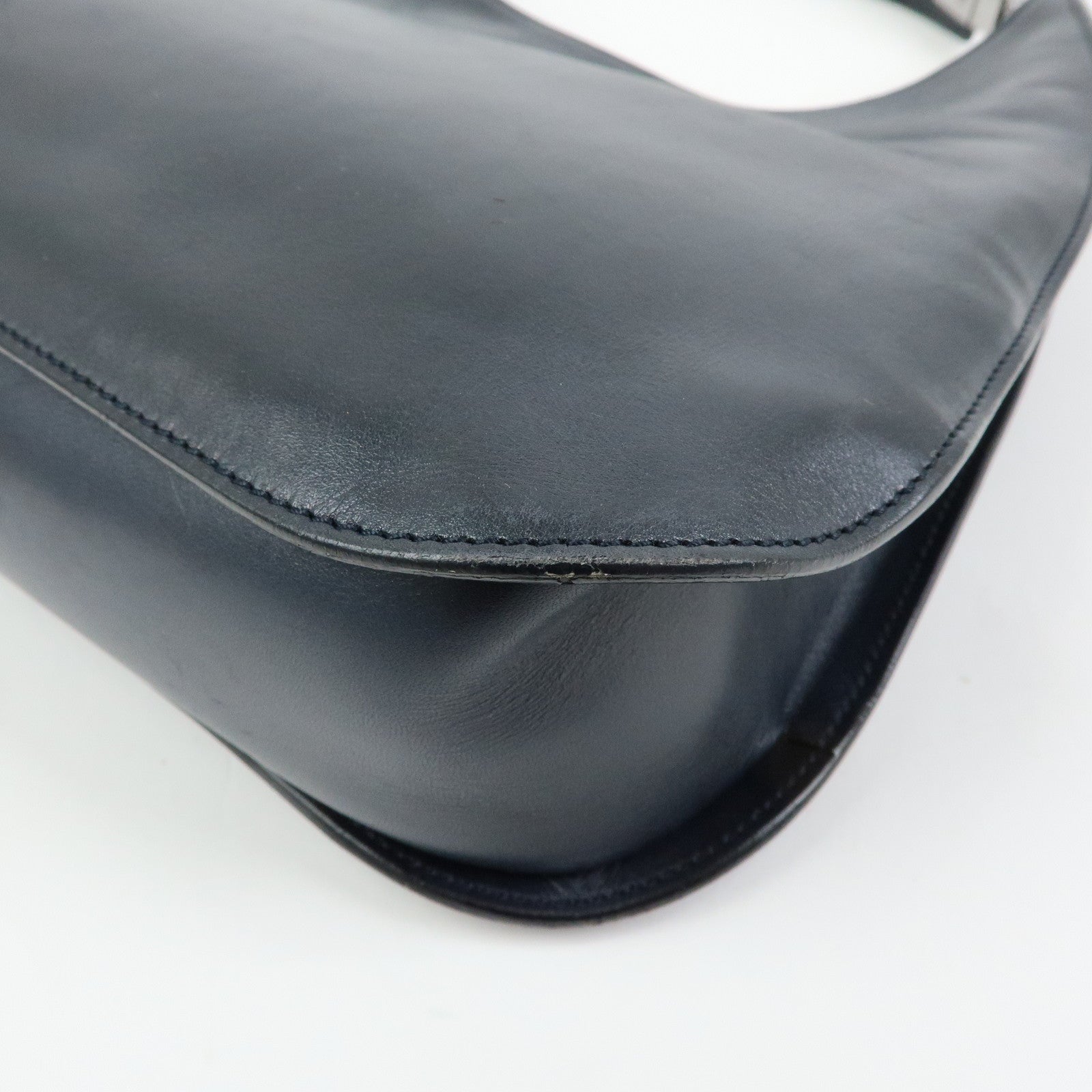 GUCCI Logo Leather Shoulder Bag Hand Bag Navy 001・3767