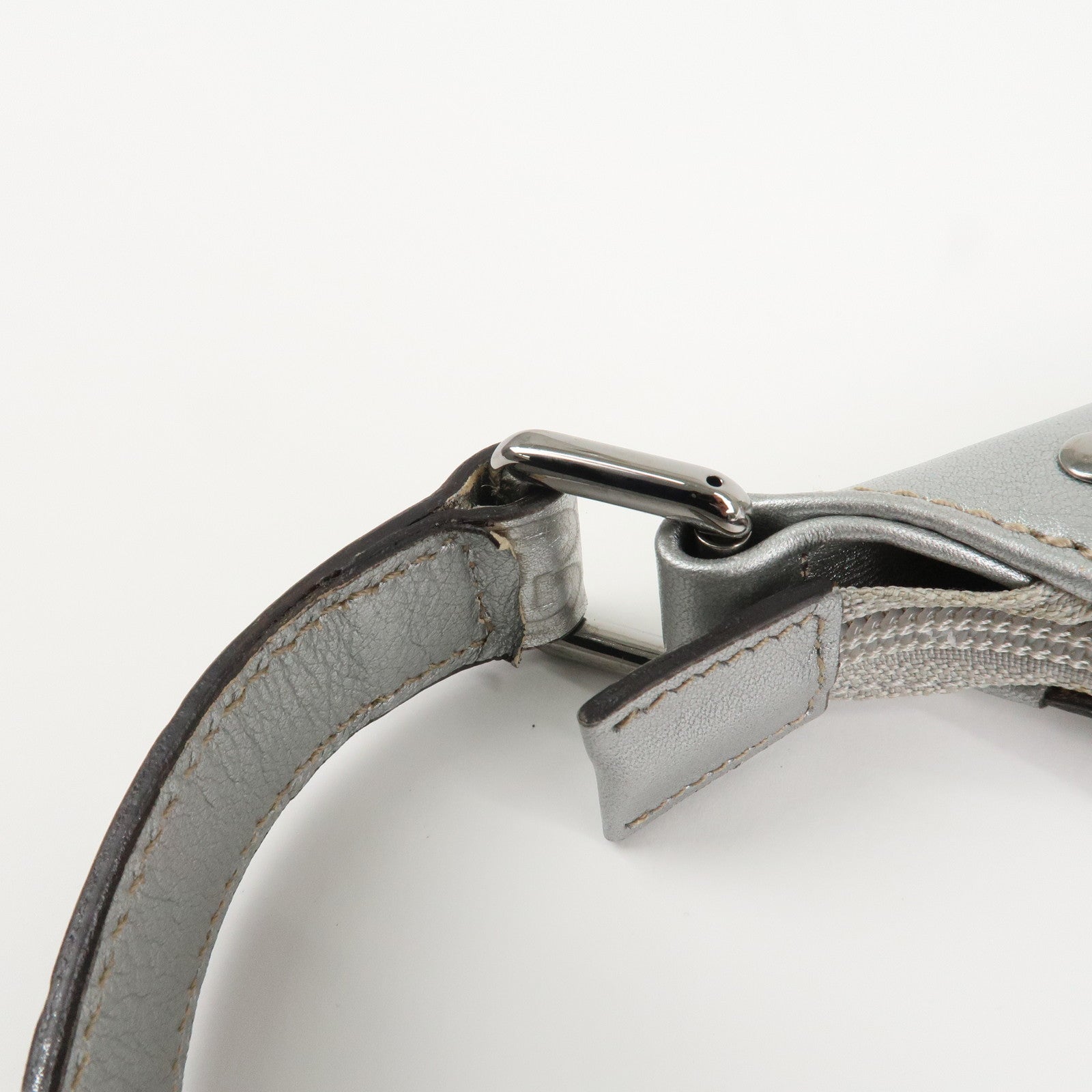 GUCCI Guccissima Leather Shoulder Bag Hand Bag Silver 240020 Used