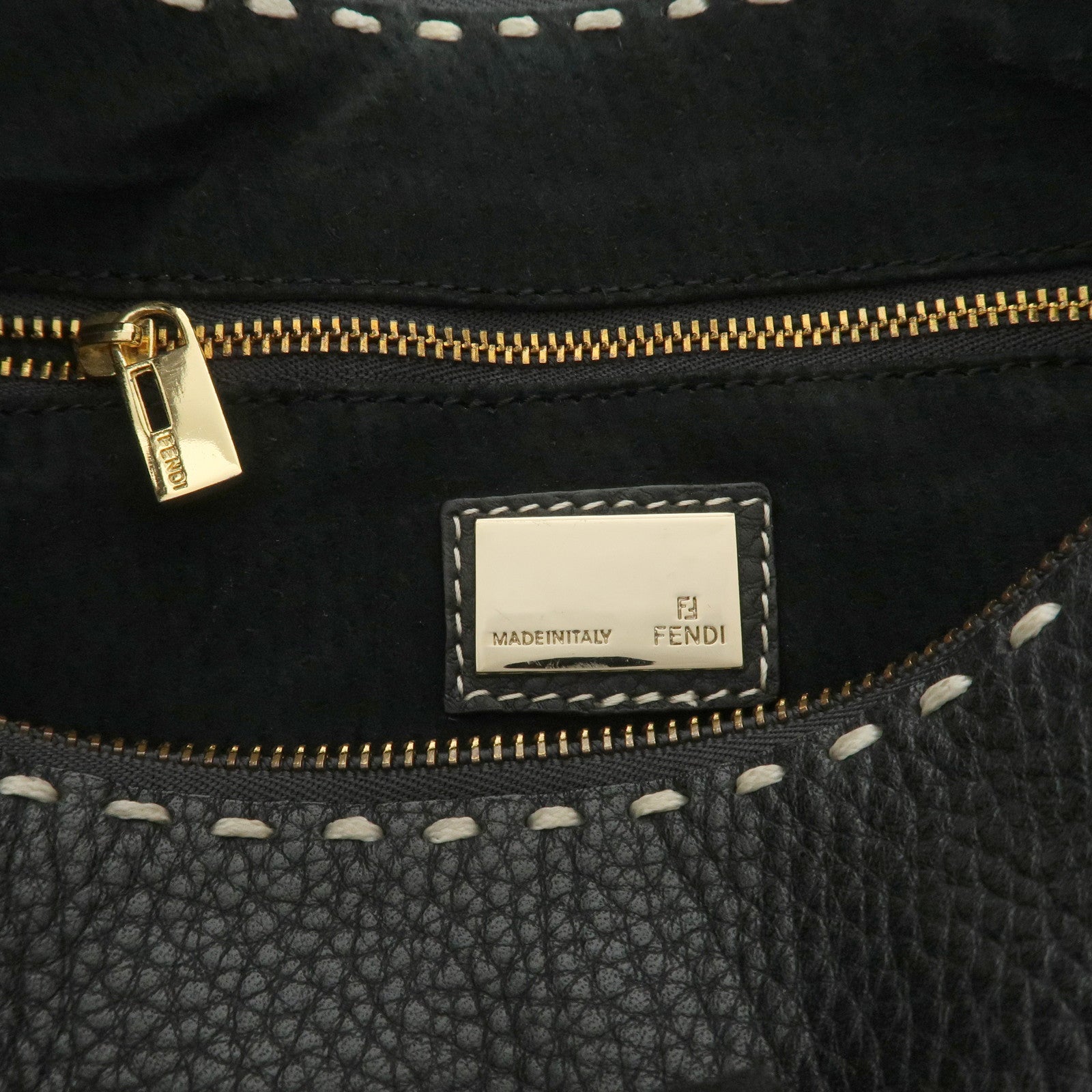 FENDI Selleria Logo Leather Shoulder Bag Hand Bag Black
