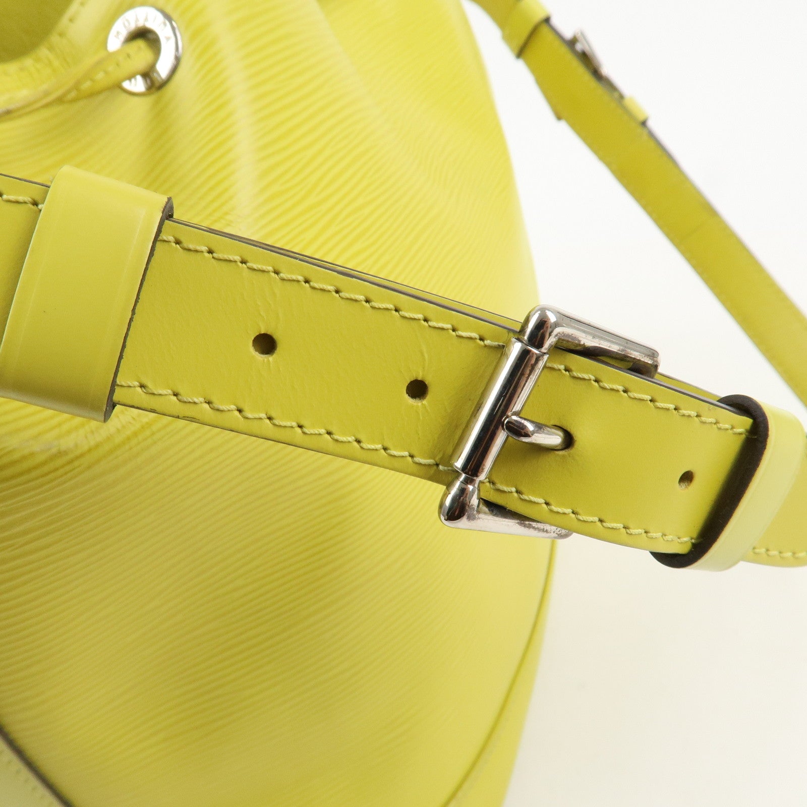 Louis Vuitton Epi Petit Noe Shoulder Bag Pistache M44107