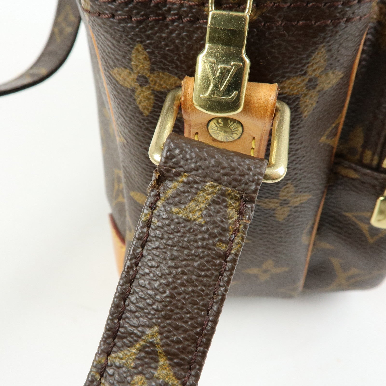 Louis Vuitton Monogram Nile Shoulder Bag Crossbody Bag M45244